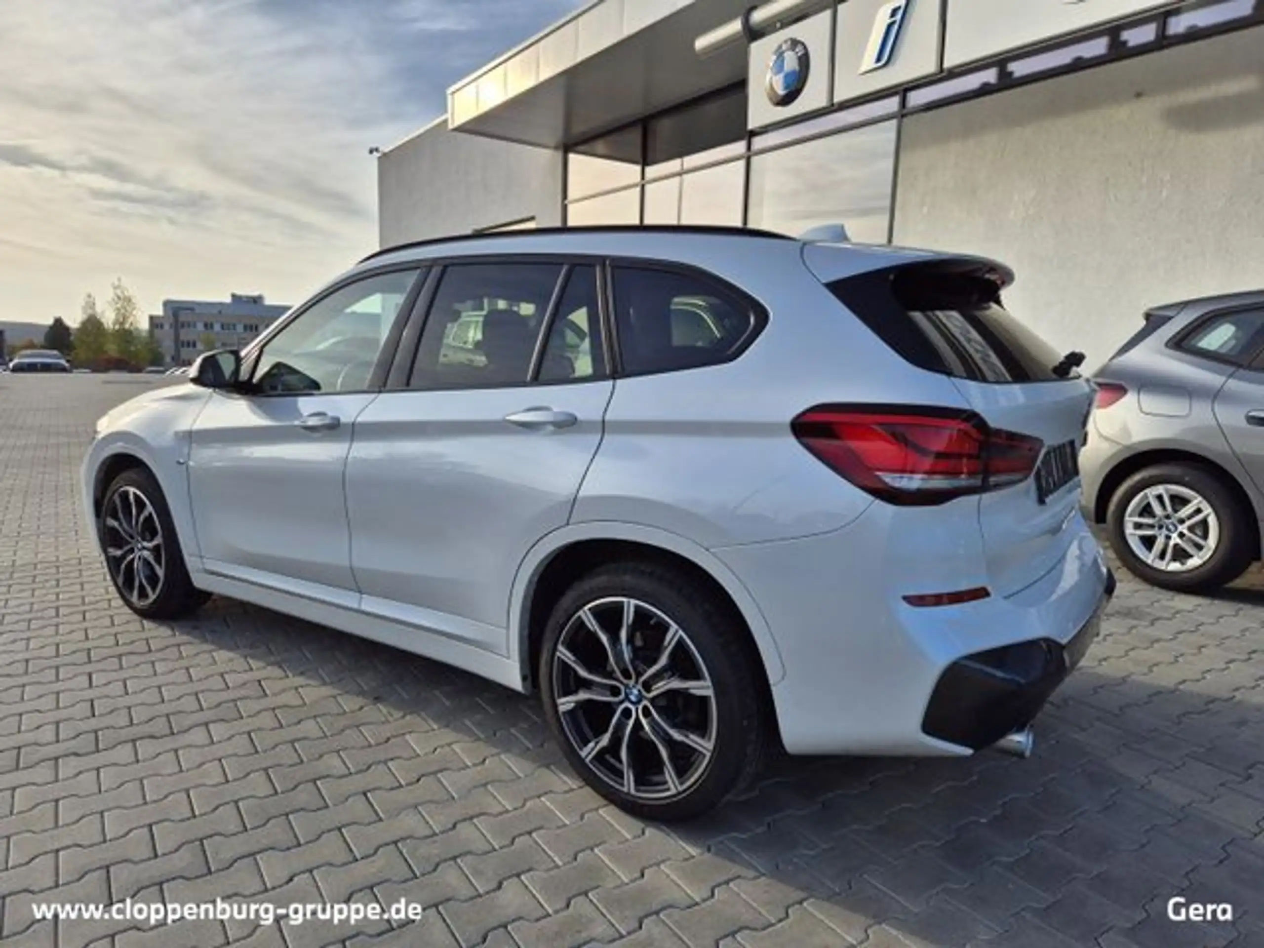 BMW - X1