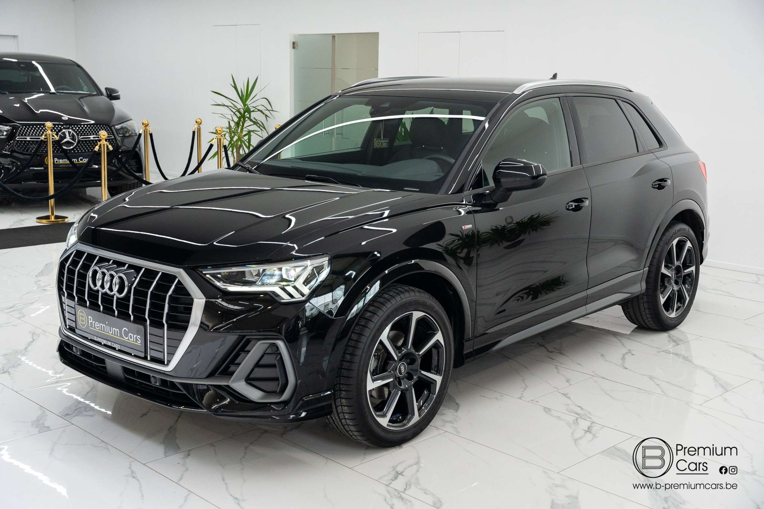 Audi - Q3