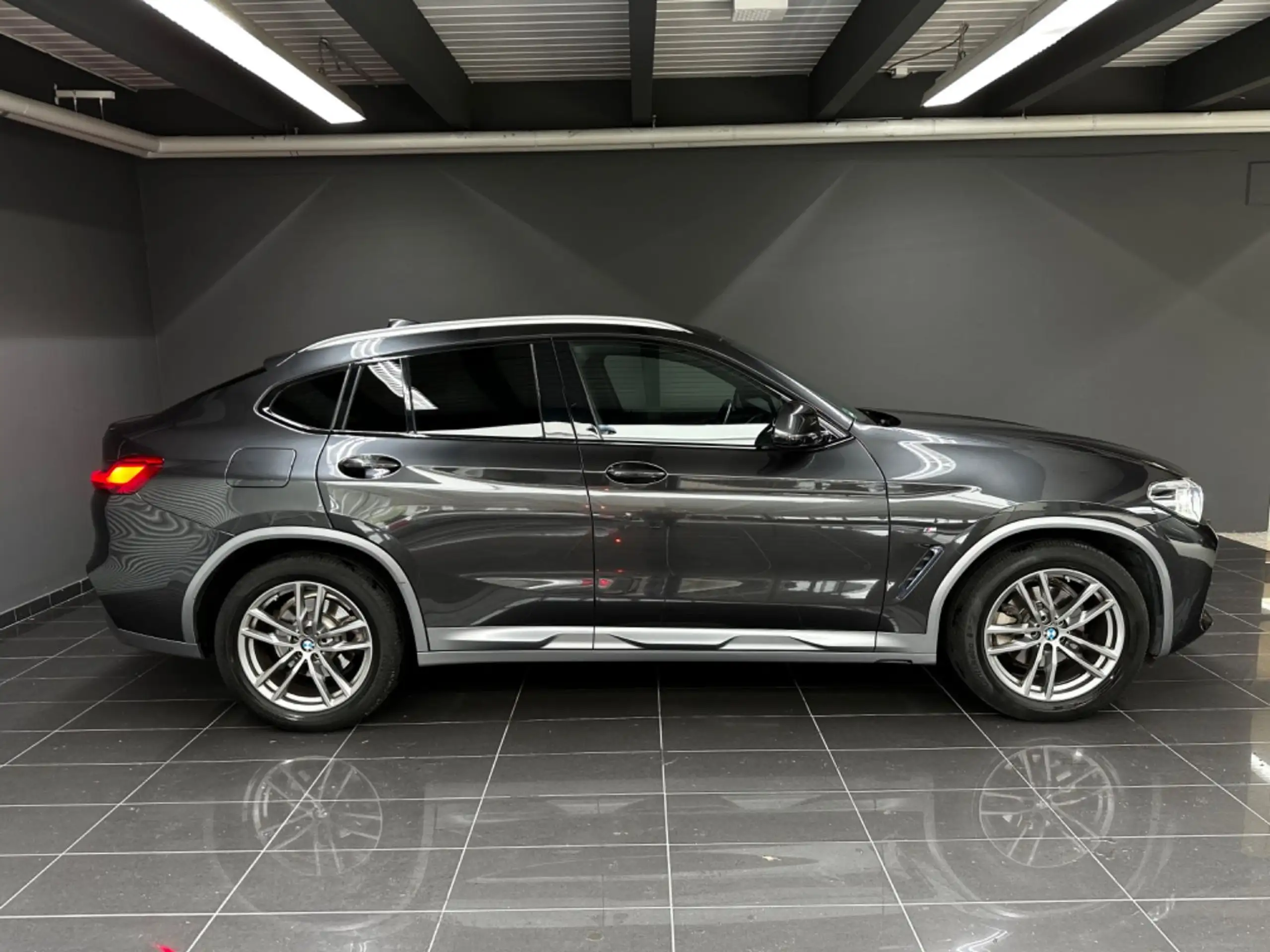 BMW - X4