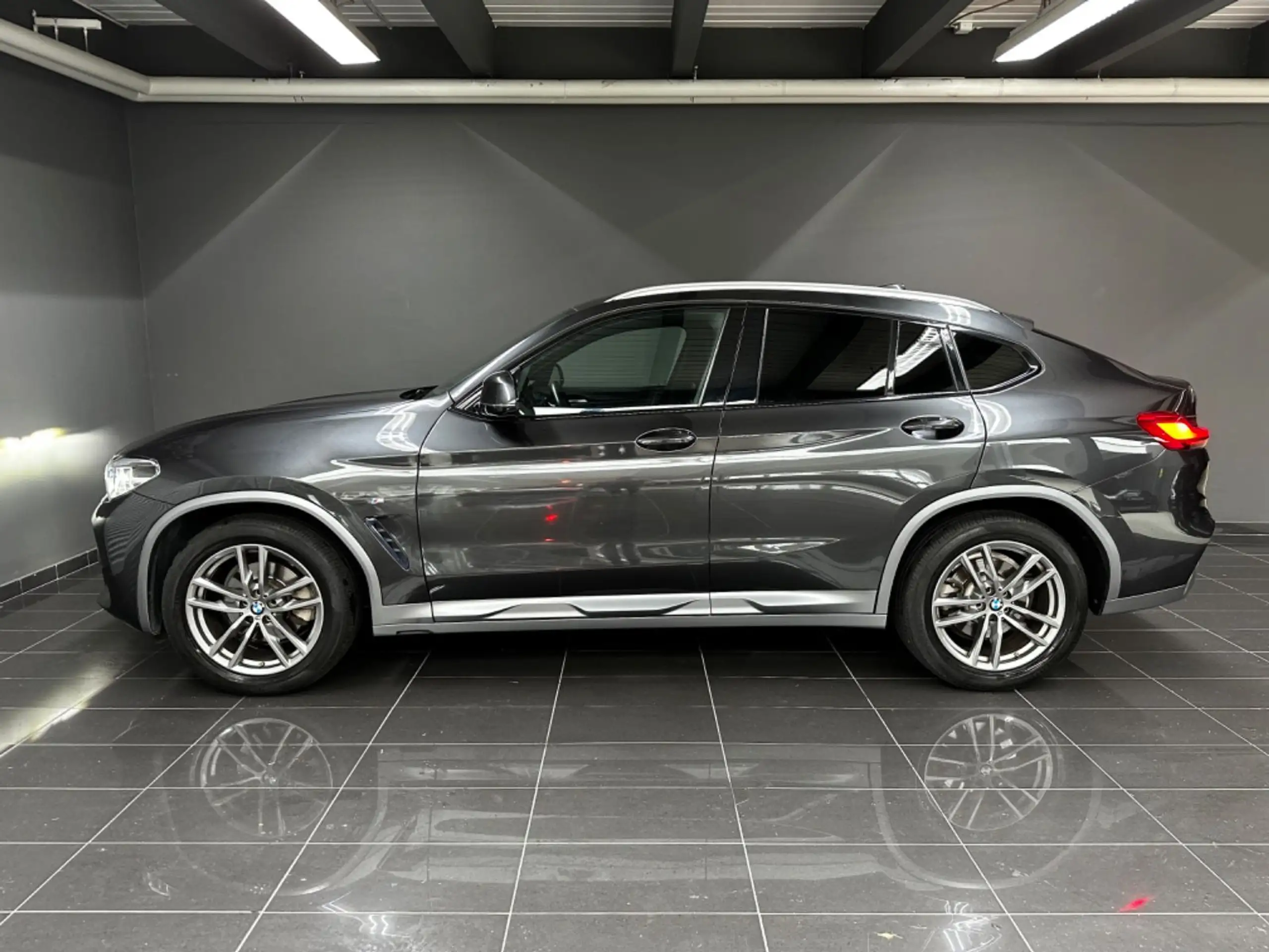 BMW - X4