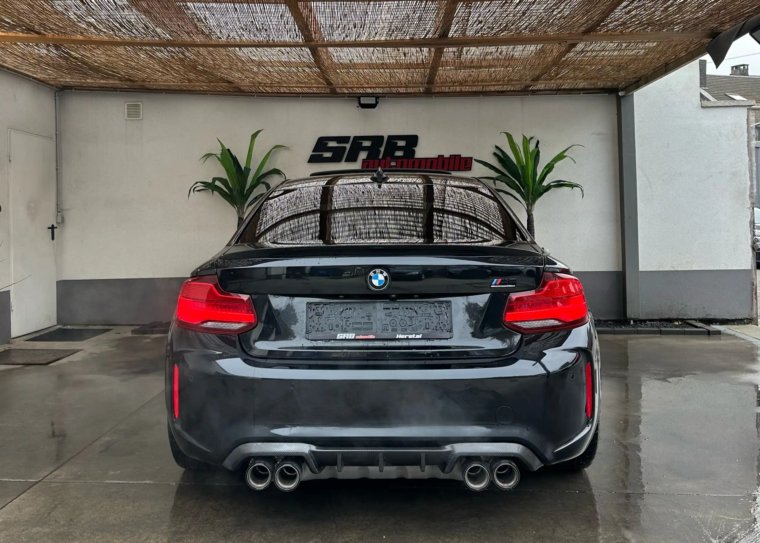 BMW - M2