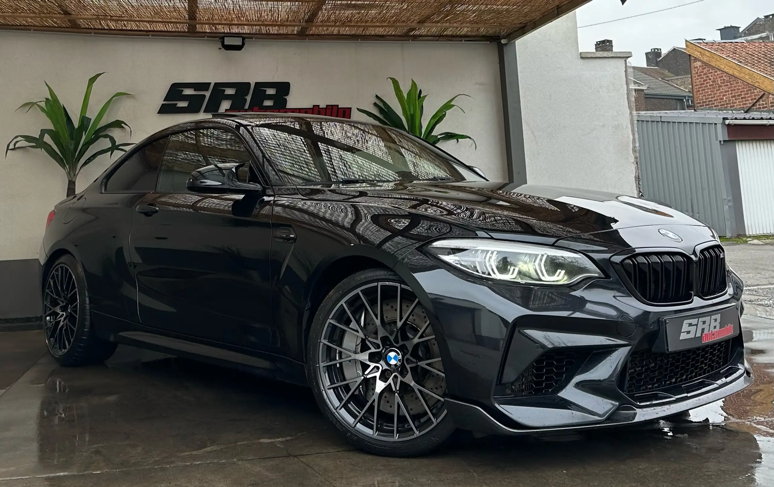 BMW - M2