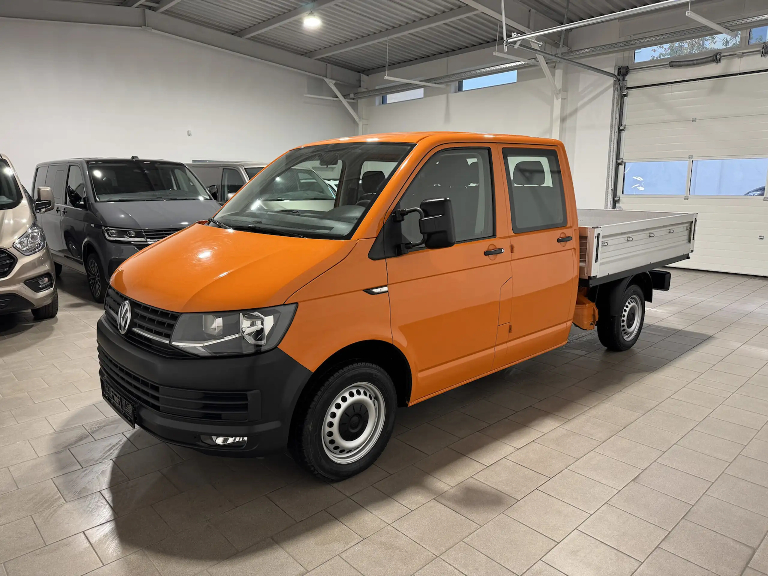 Volkswagen - T6 Transporter