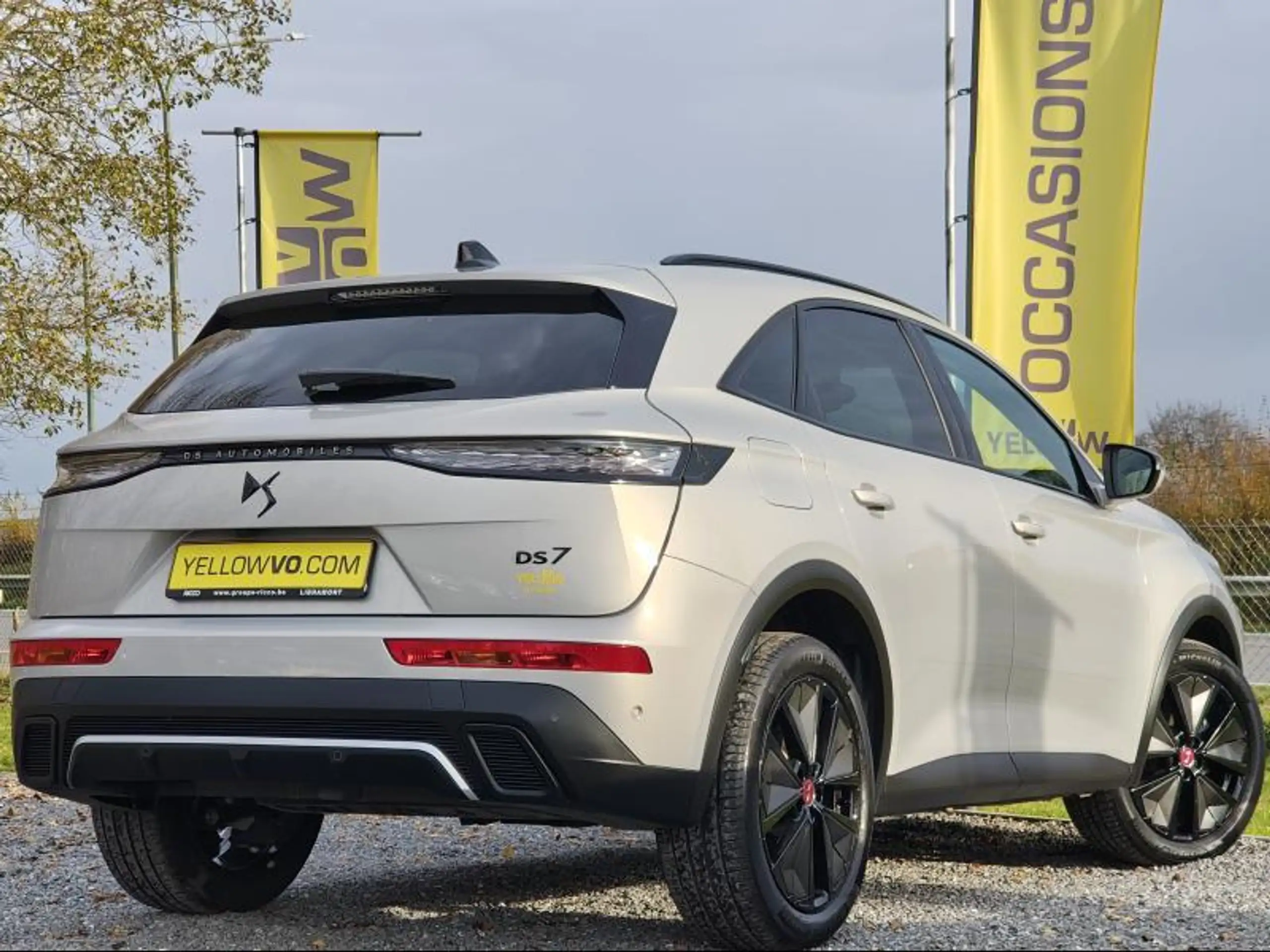 DS Automobiles - DS 7 Crossback