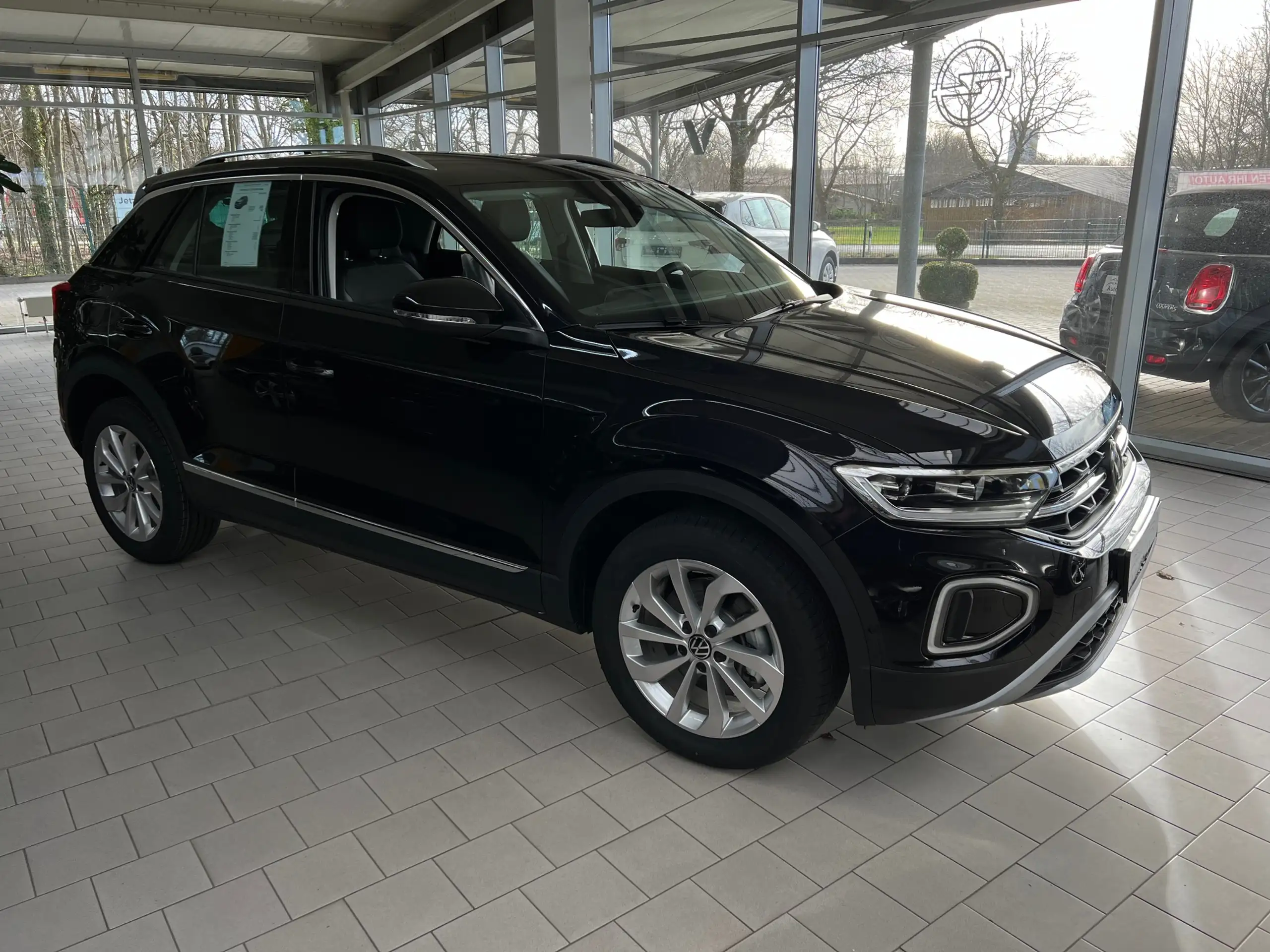 Volkswagen - T-Roc