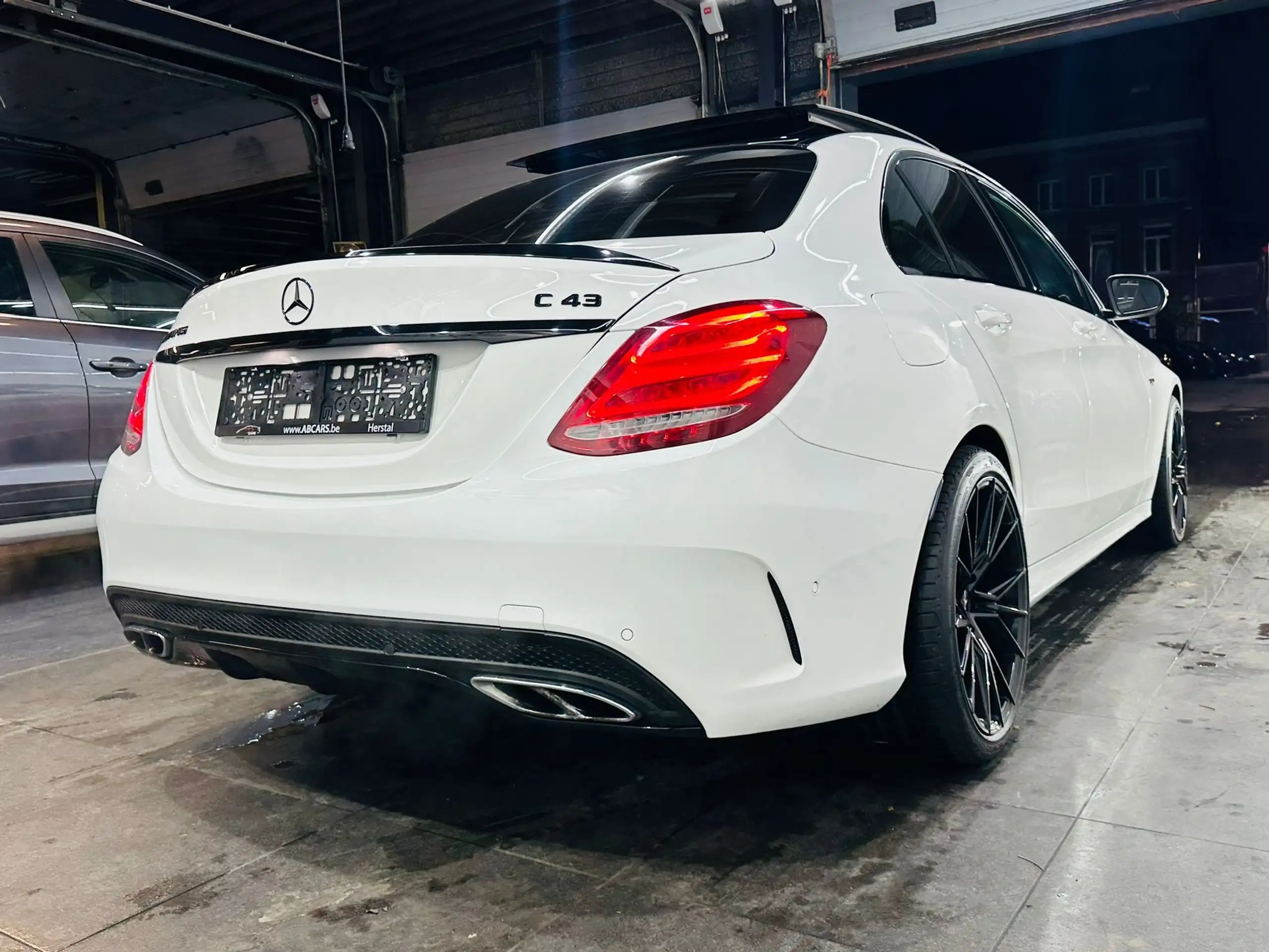 Mercedes-Benz - C 43 AMG