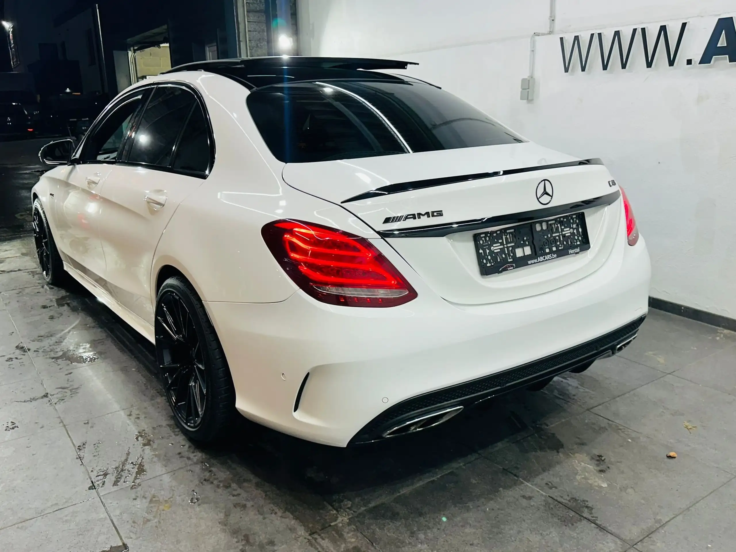 Mercedes-Benz - C 43 AMG