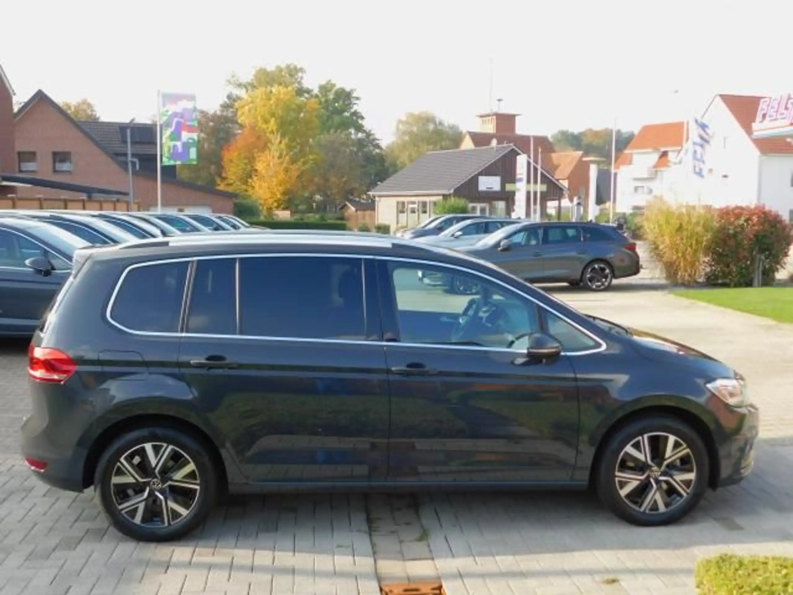 Volkswagen - Touran