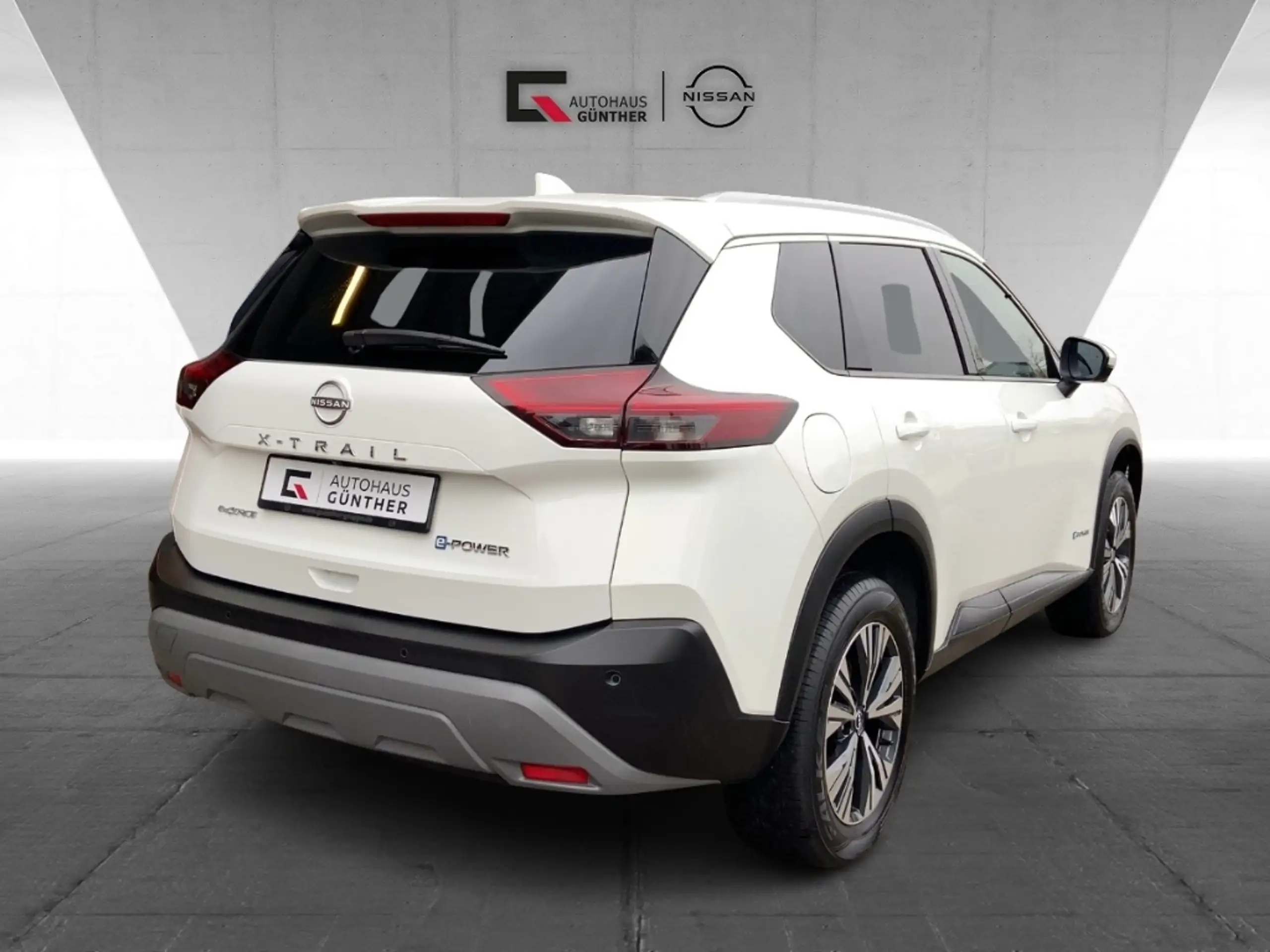 Nissan - X-Trail