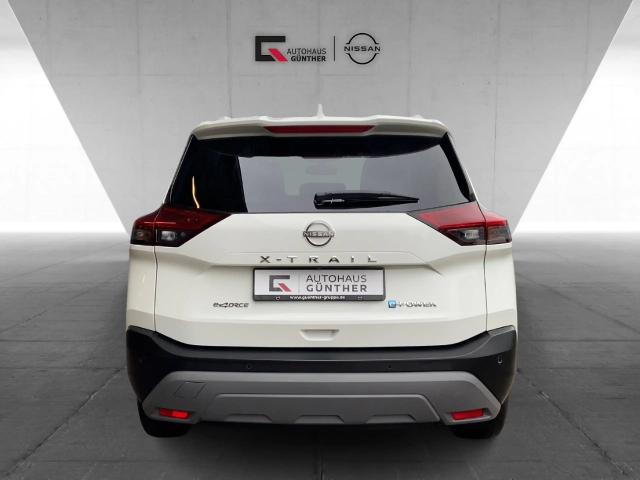 Nissan - X-Trail