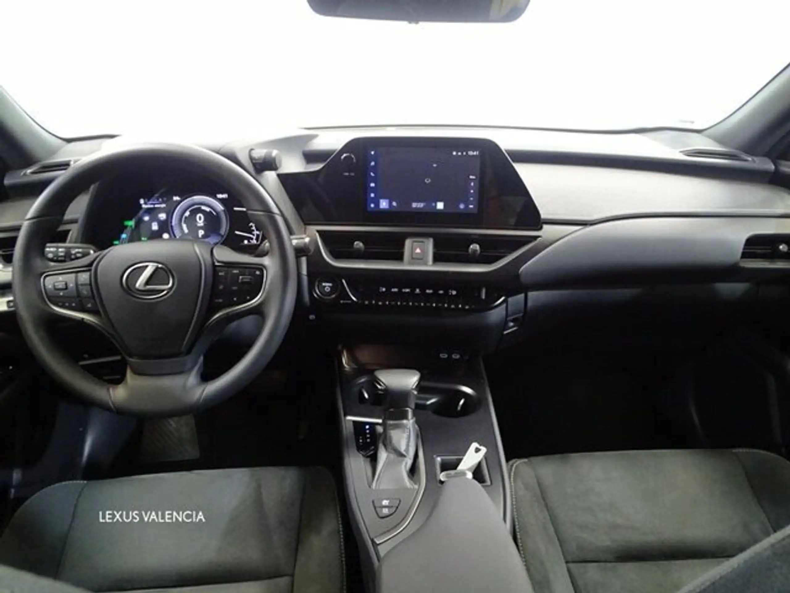 Lexus - UX 250h