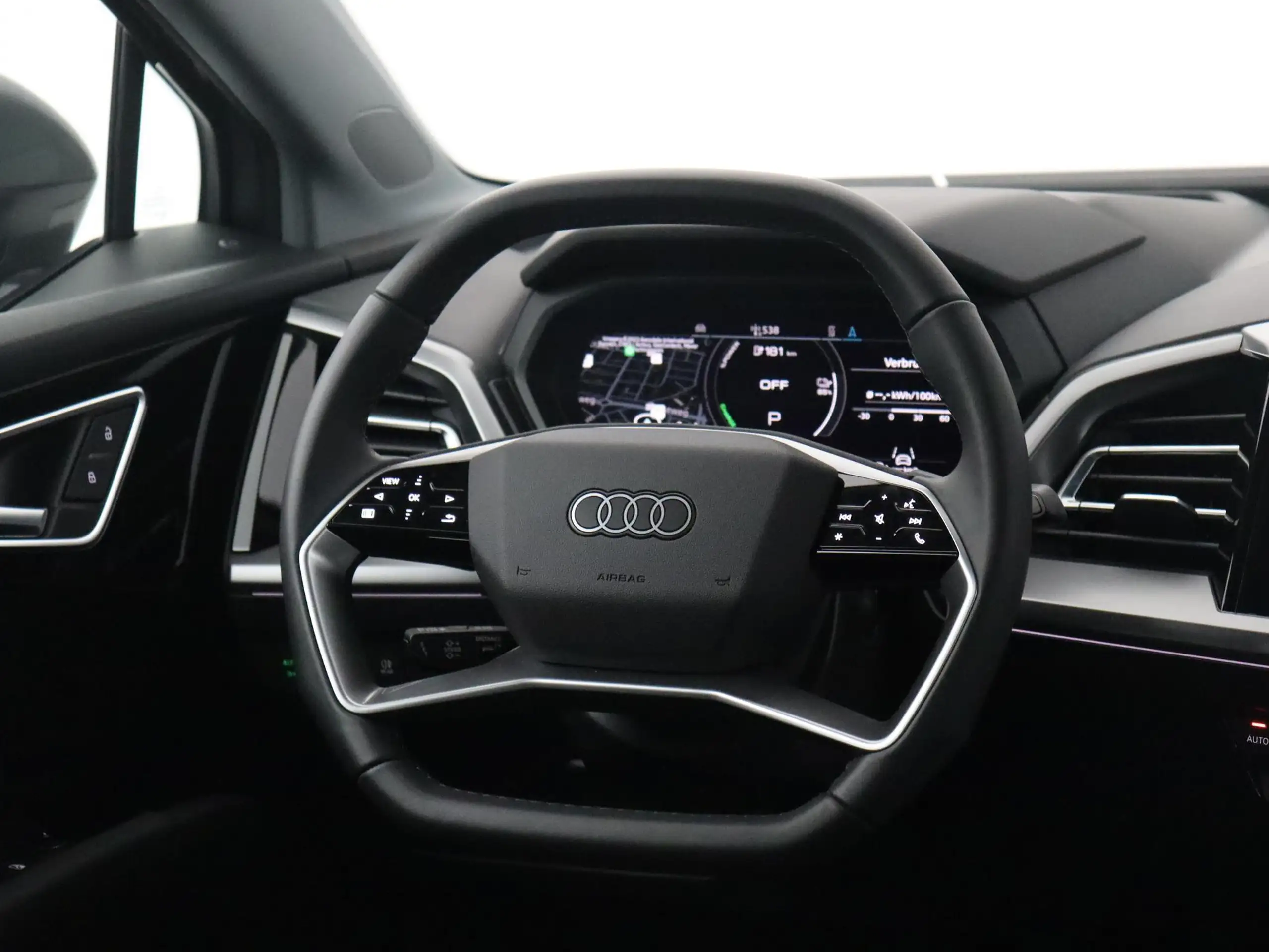 Audi - Q4 e-tron