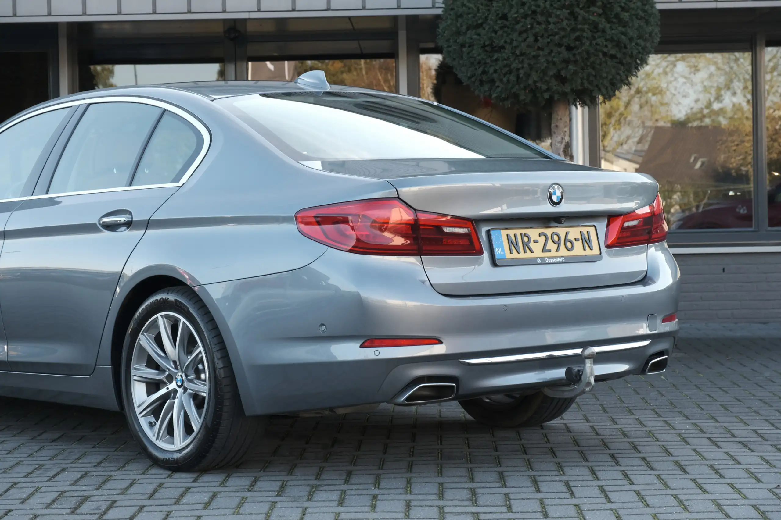 BMW - 540