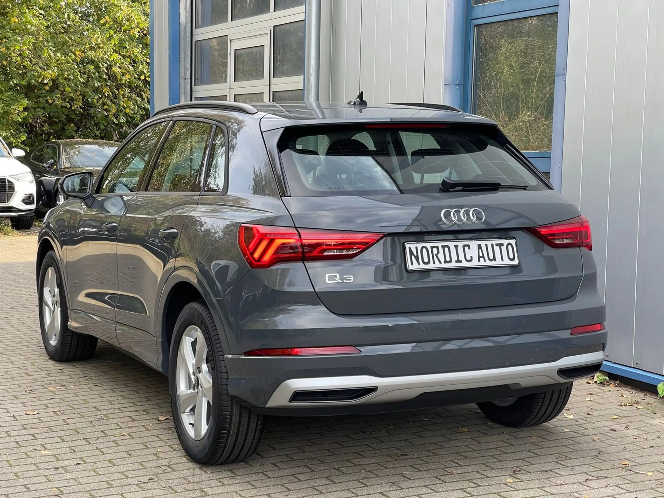 Audi - Q3