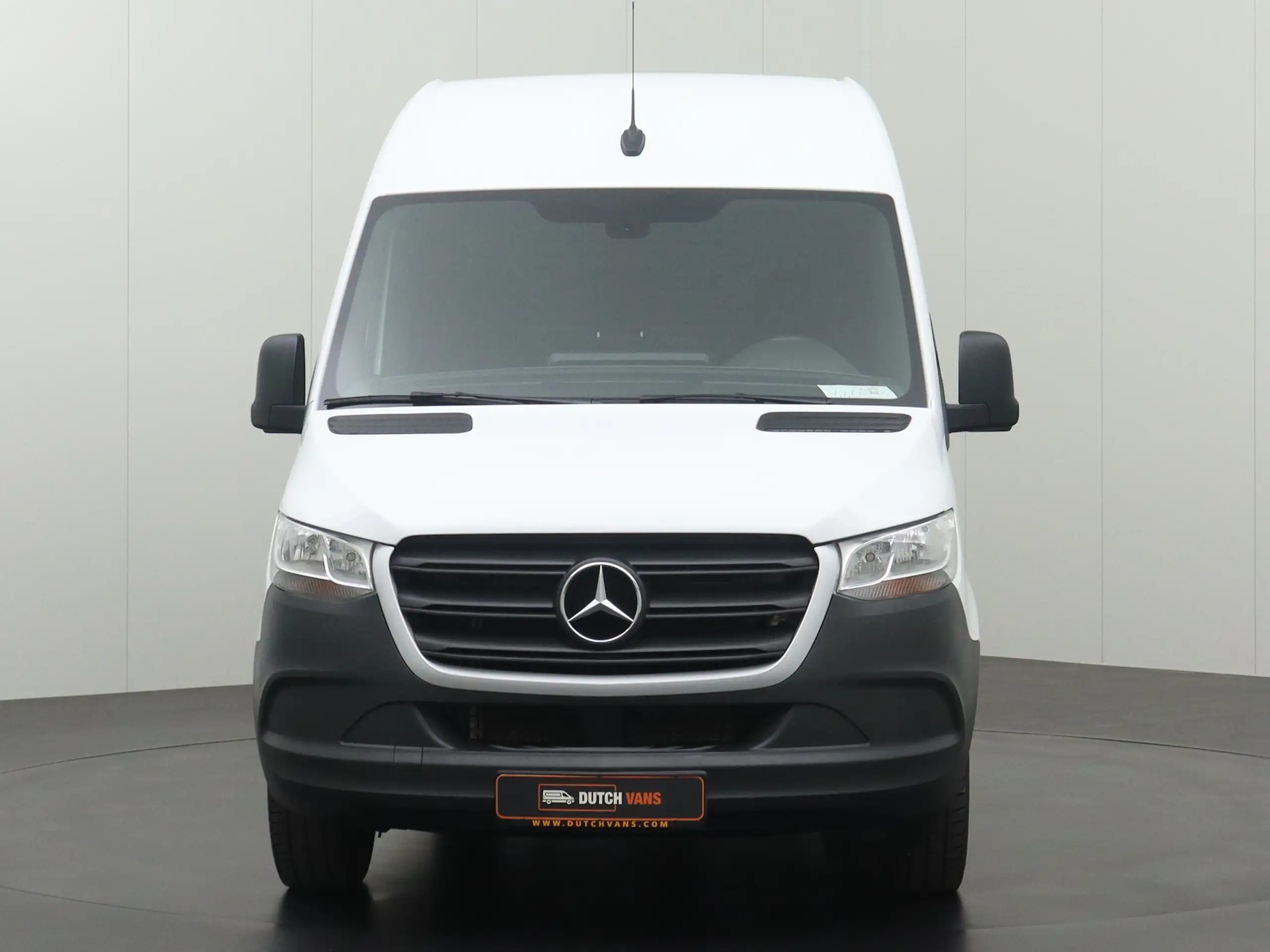 Mercedes-Benz - Sprinter