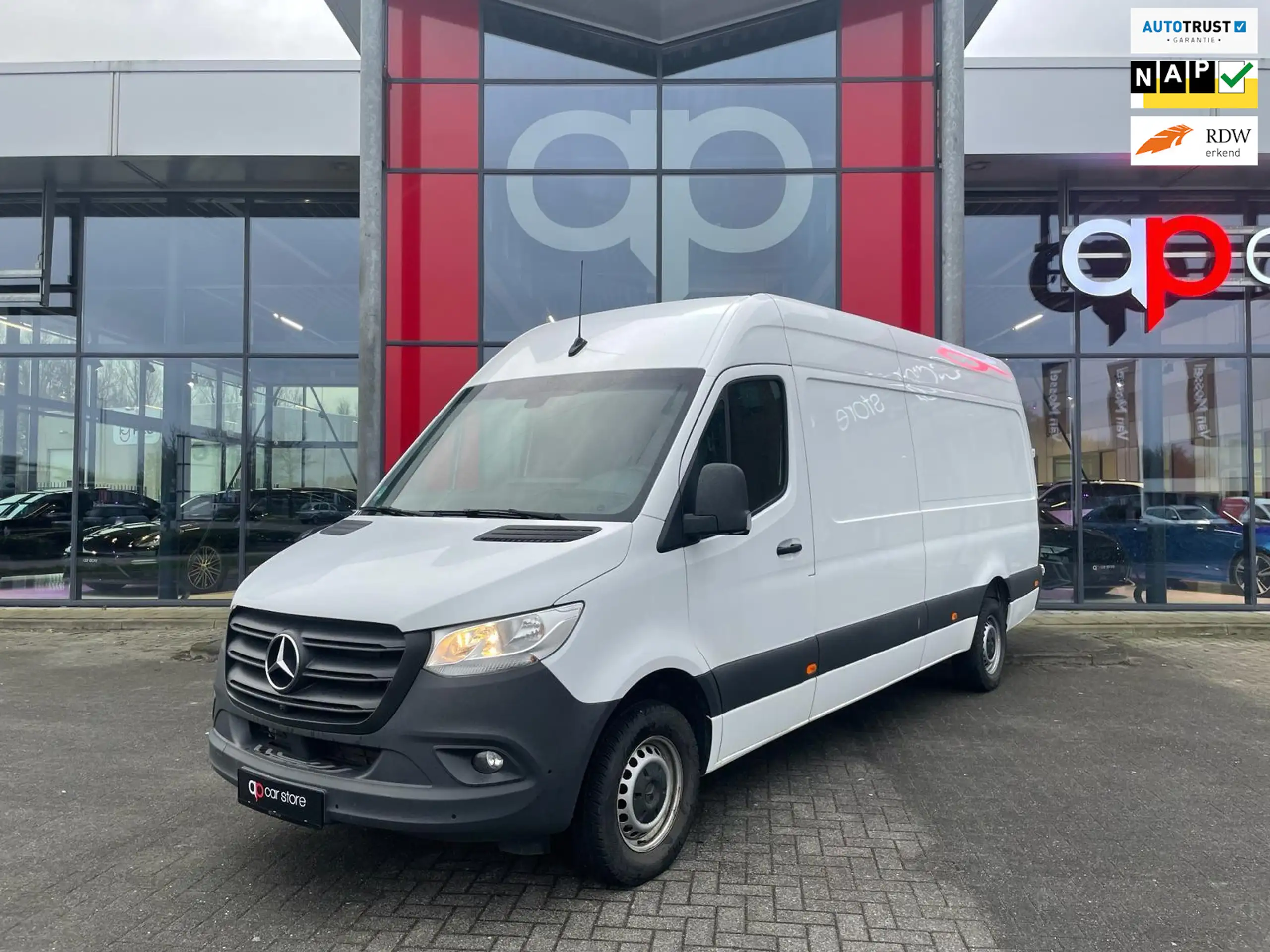 Mercedes-Benz - Sprinter