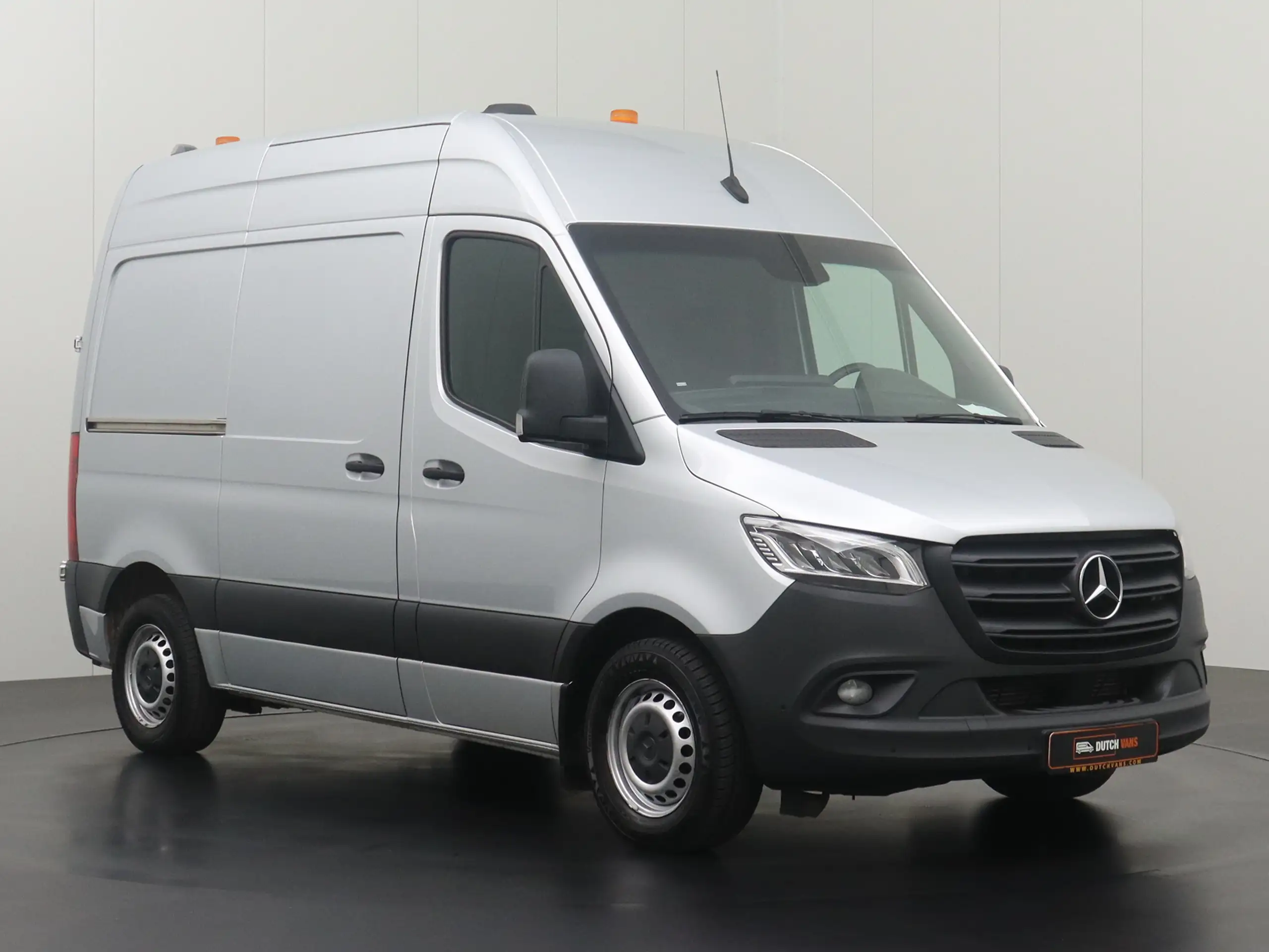 Mercedes-Benz - Sprinter