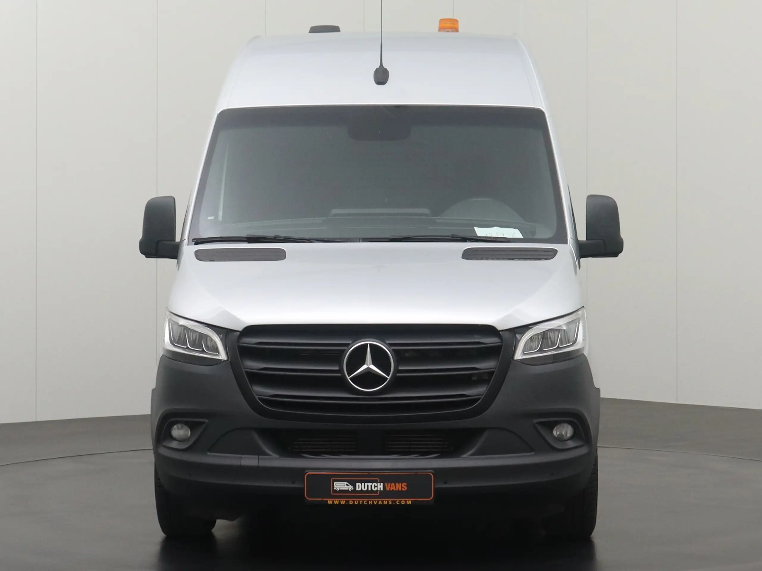 Mercedes-Benz - Sprinter