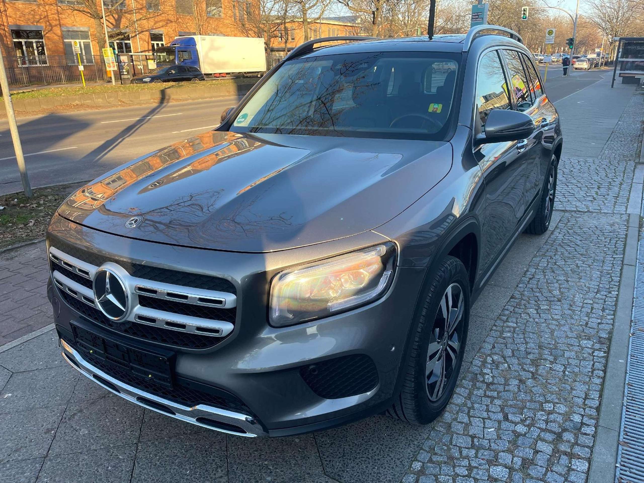 Mercedes-Benz GLB 250 2020