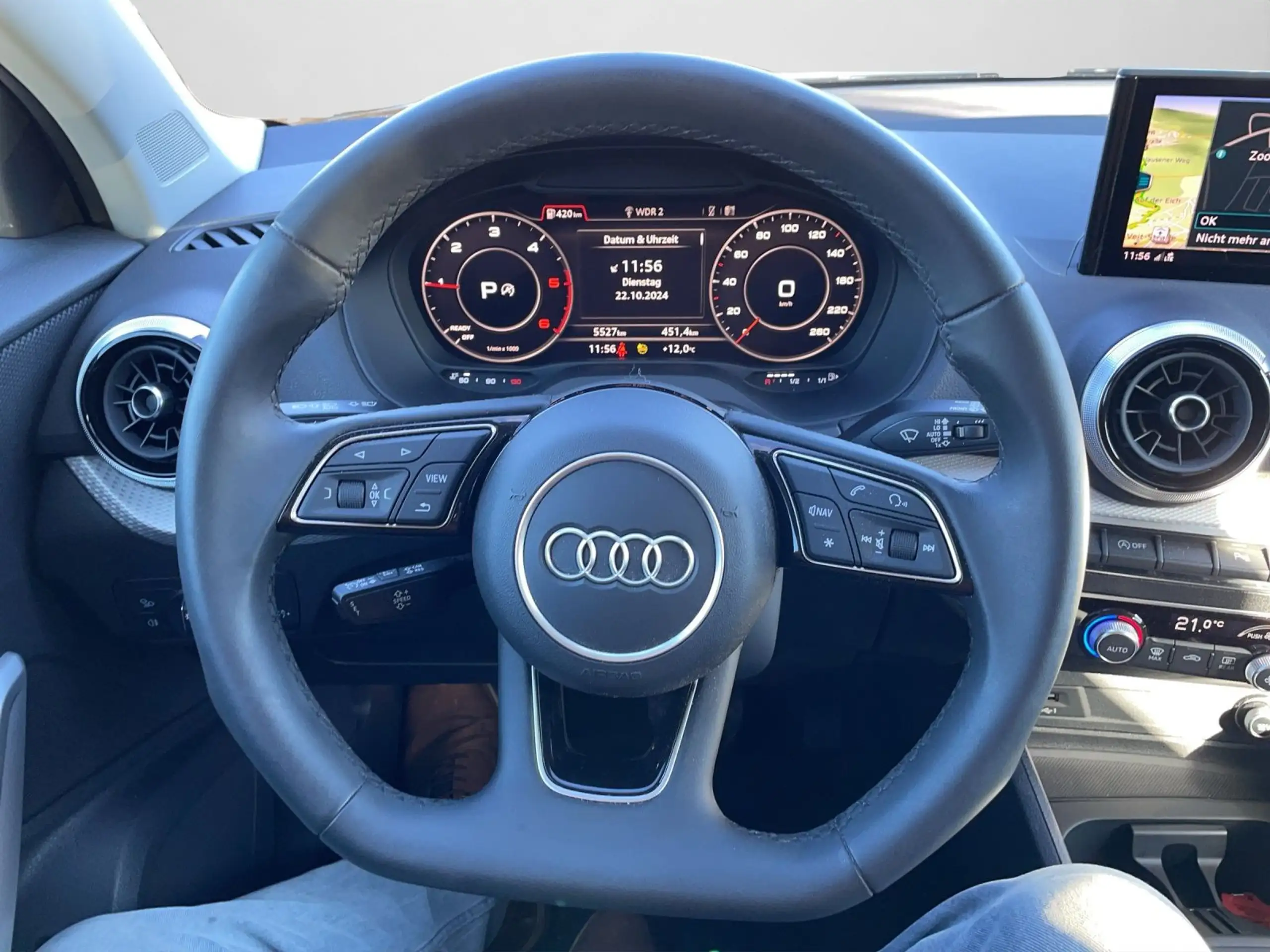 Audi - Q2