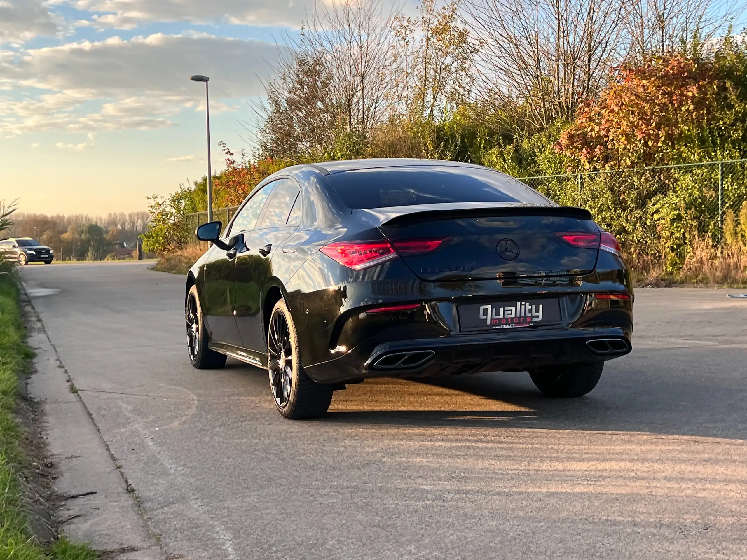 Mercedes-Benz - CLA 250