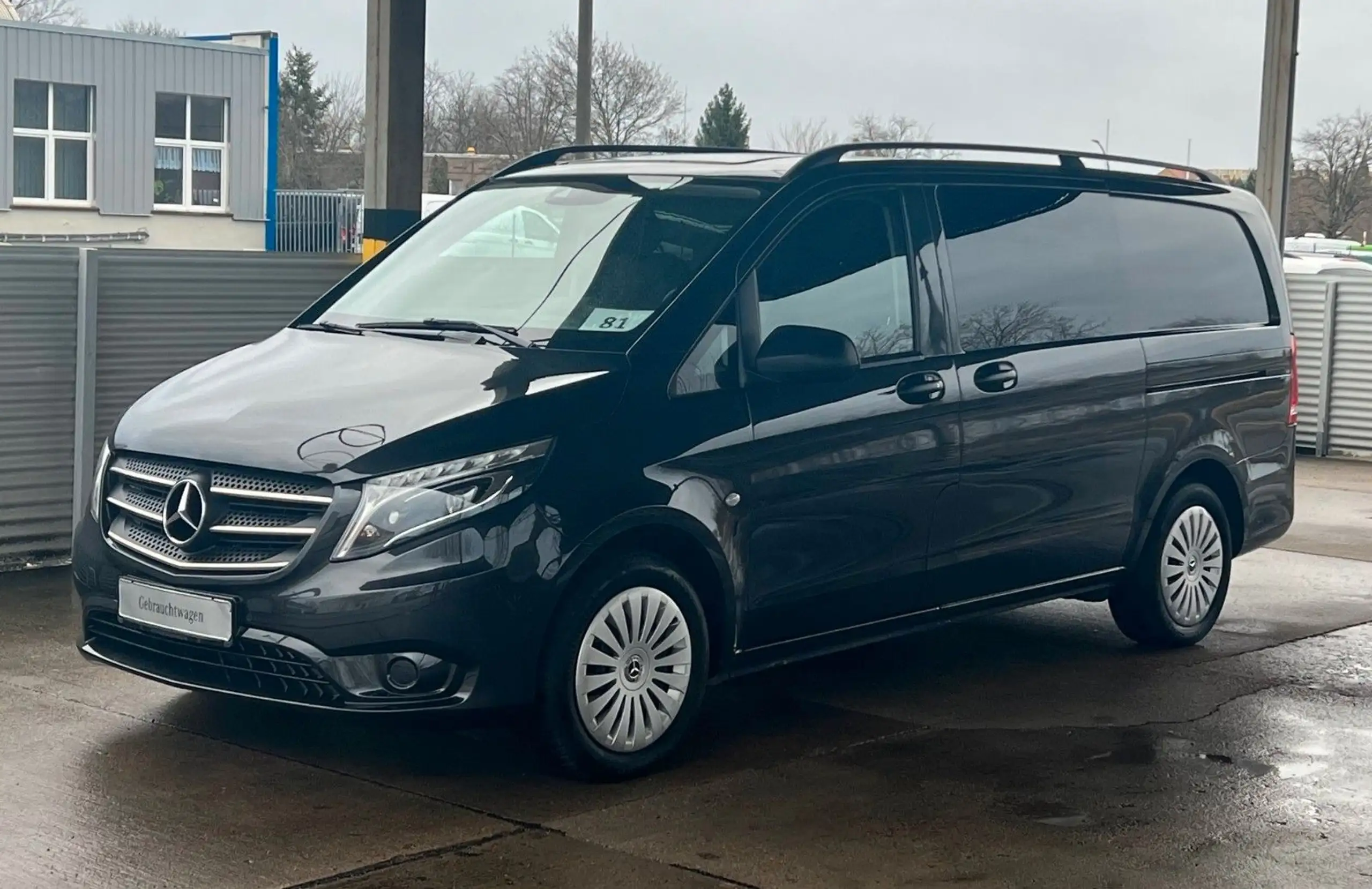 Mercedes-Benz - Vito