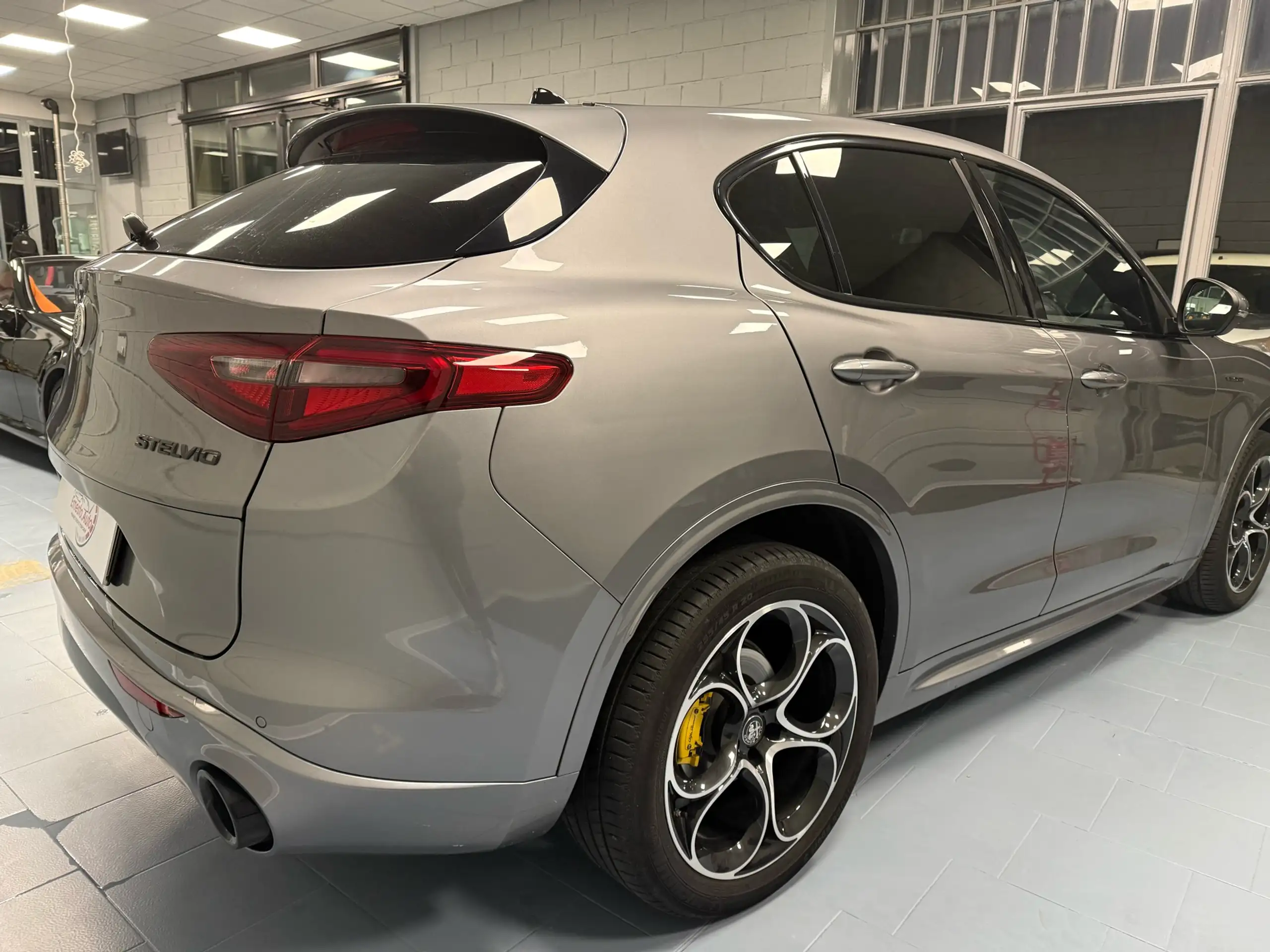 Alfa Romeo - Stelvio