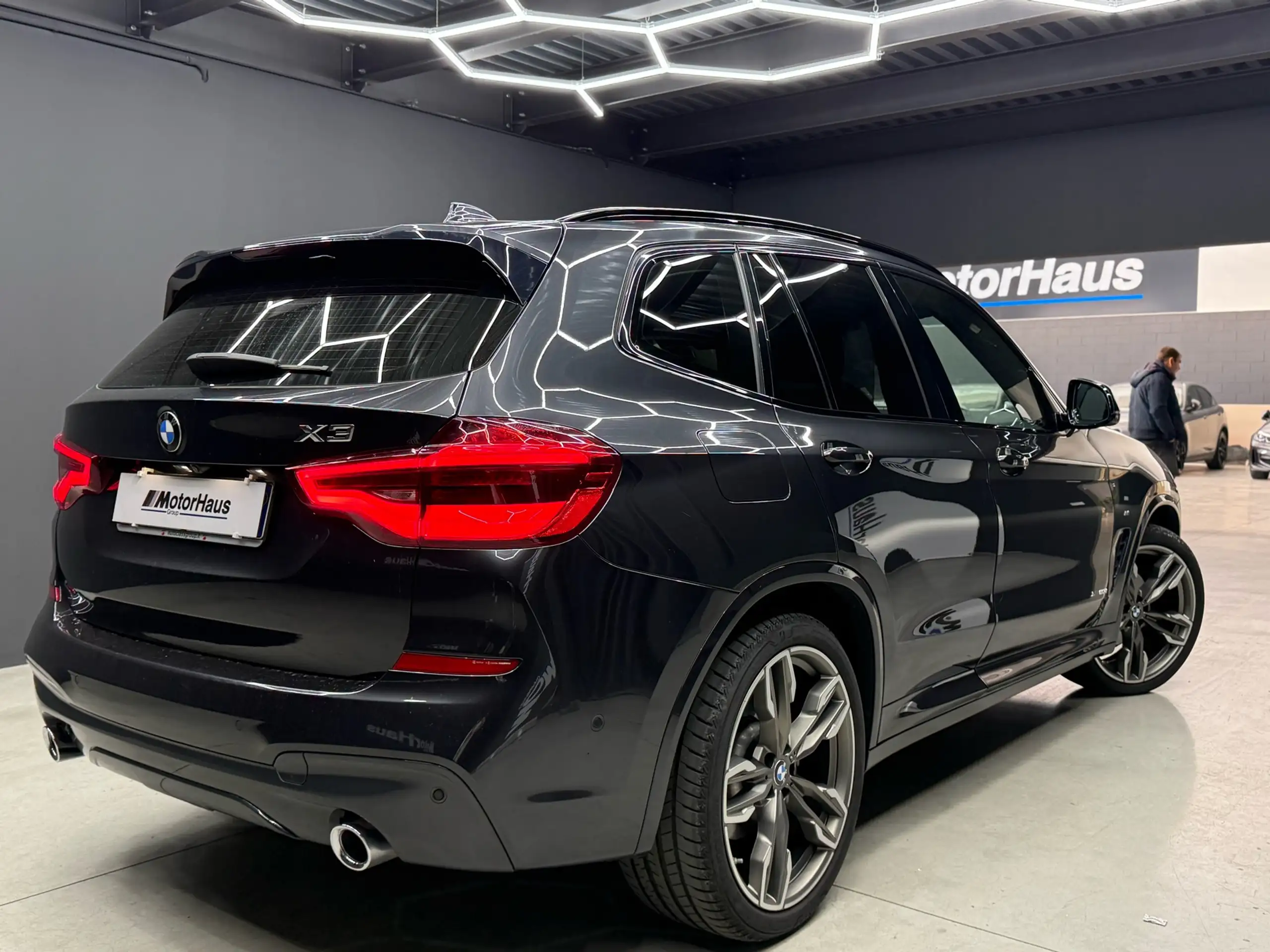 BMW - X3