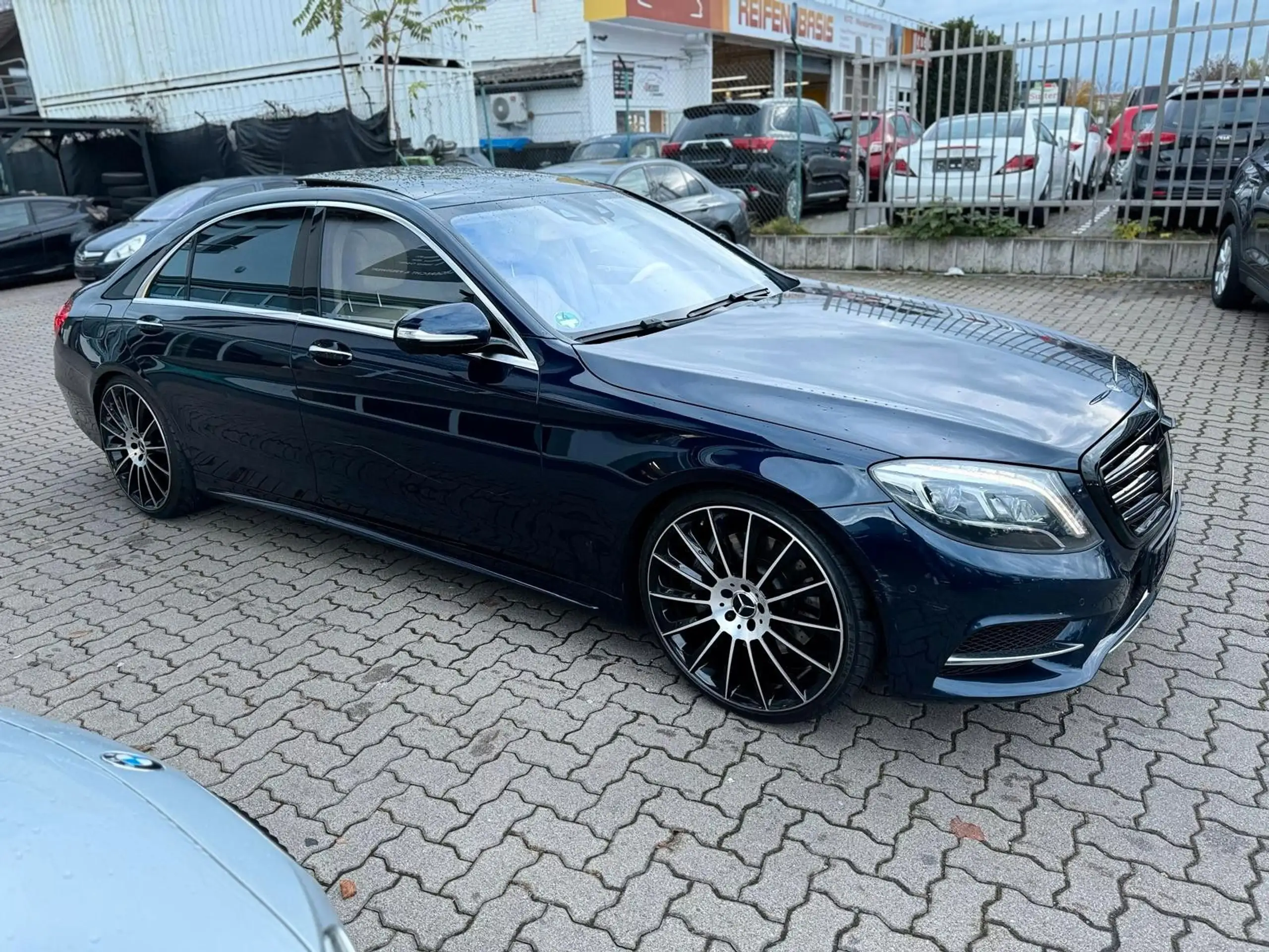 Mercedes-Benz - S 350