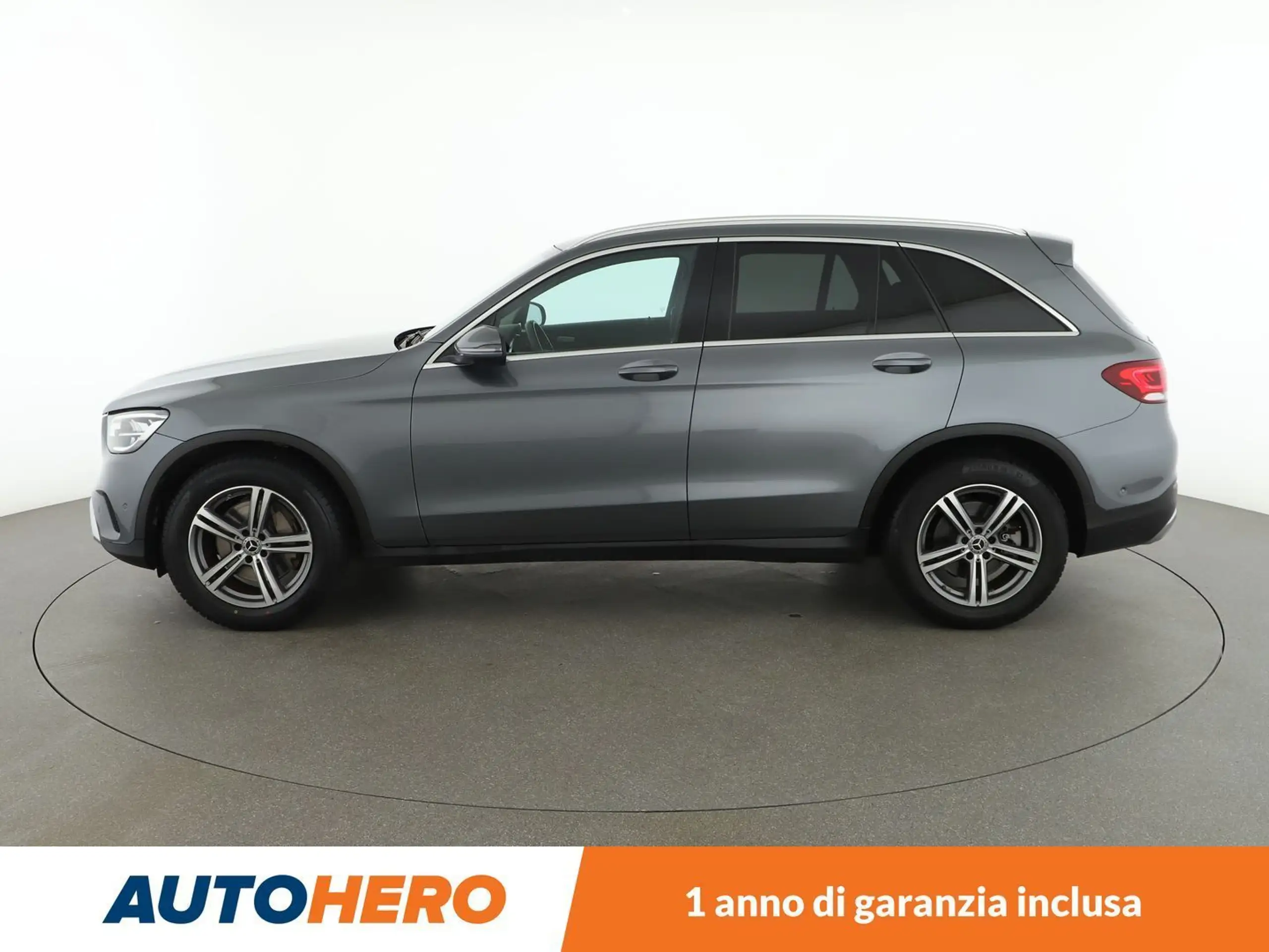 Mercedes-Benz - GLC 220