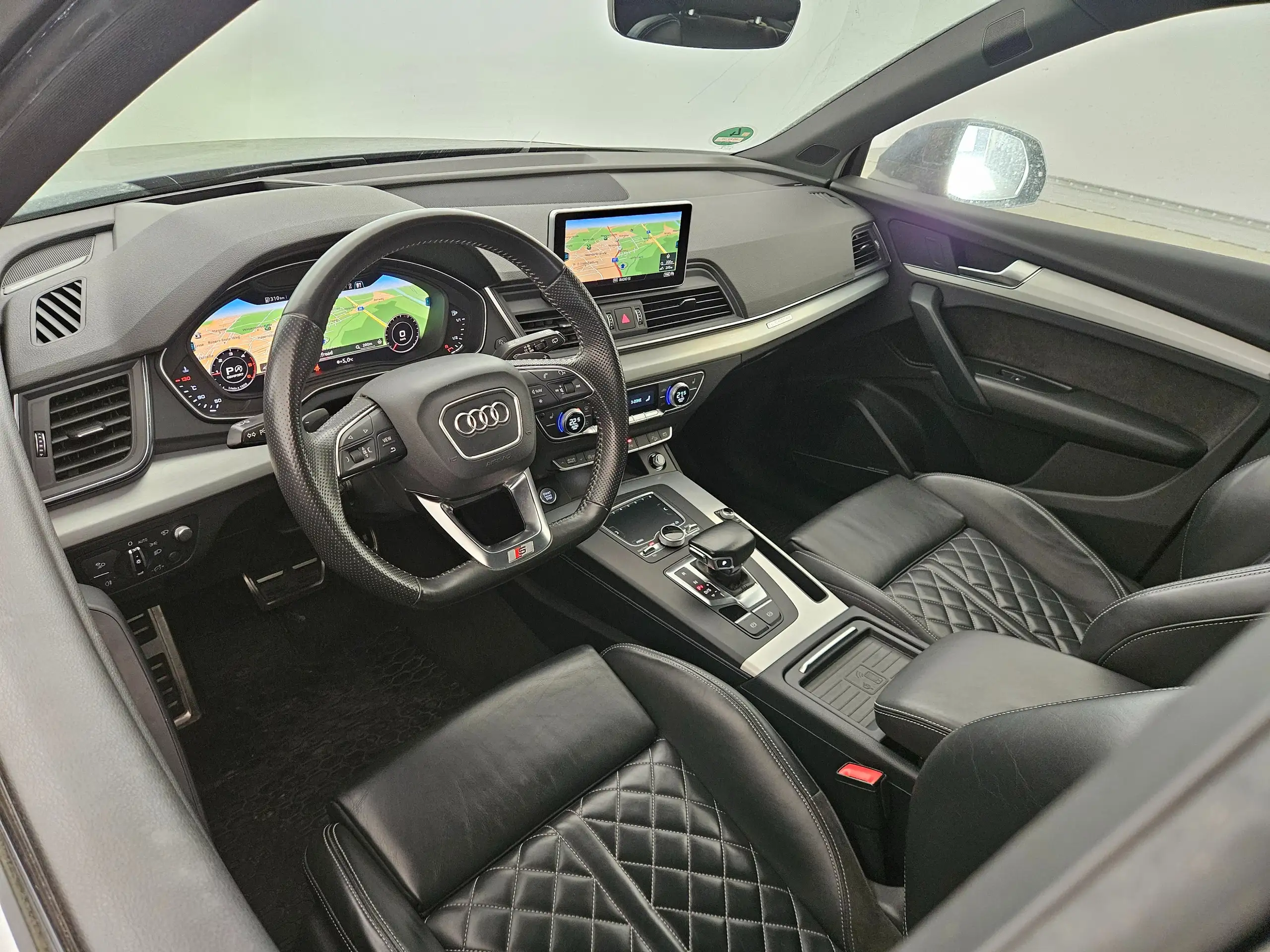 Audi - Q5