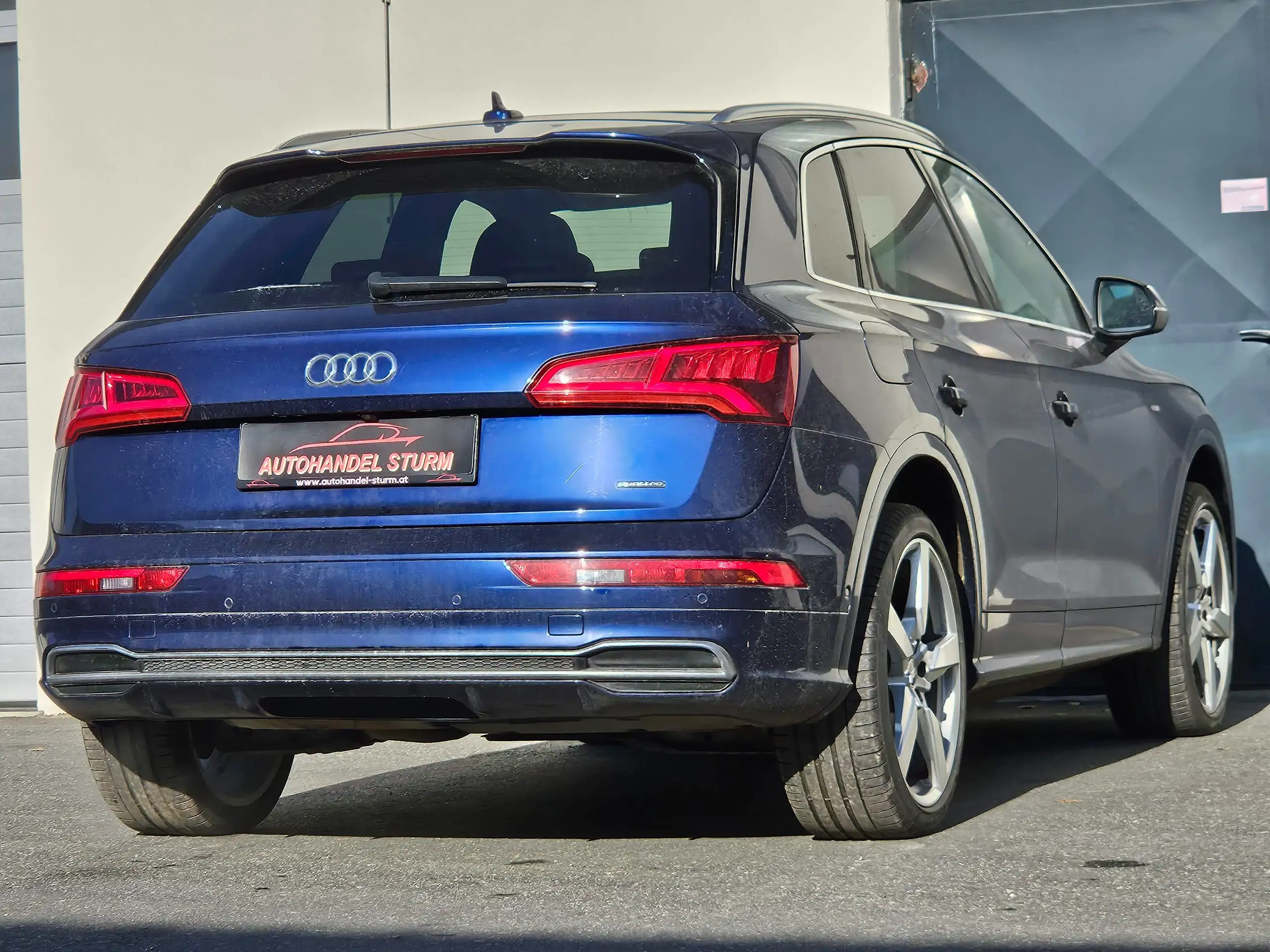 Audi - Q5