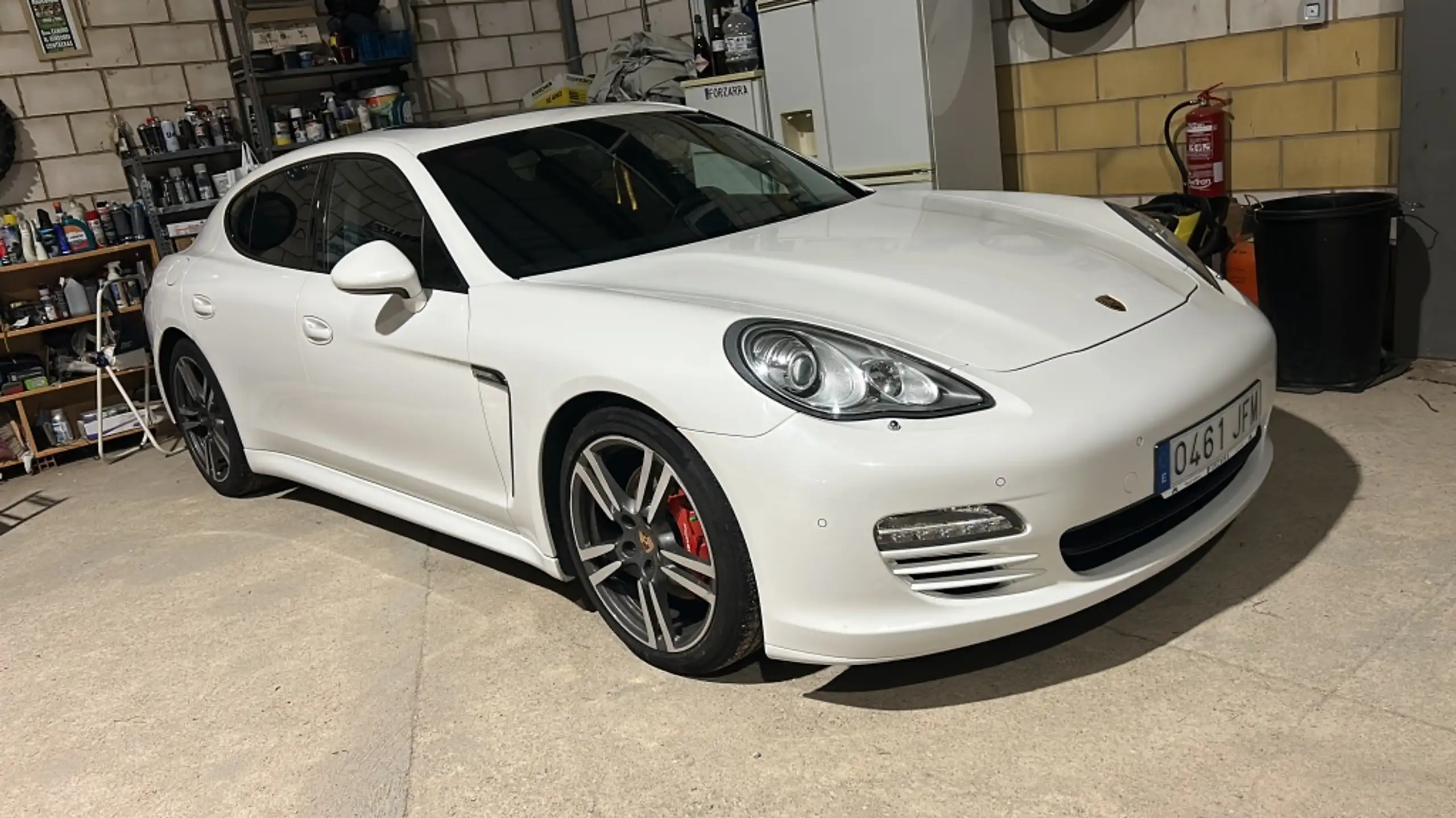 Porsche - Panamera