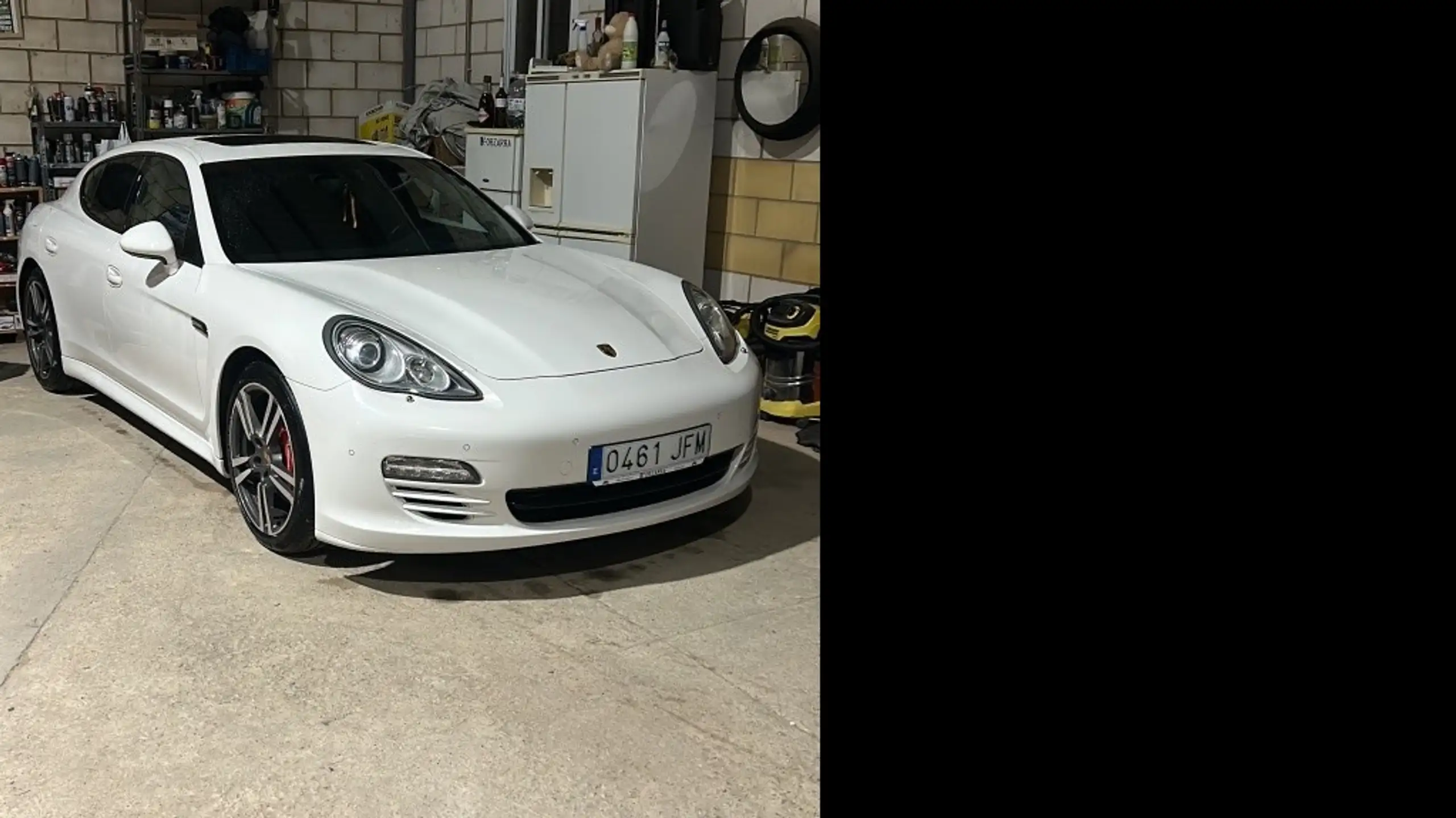 Porsche - Panamera