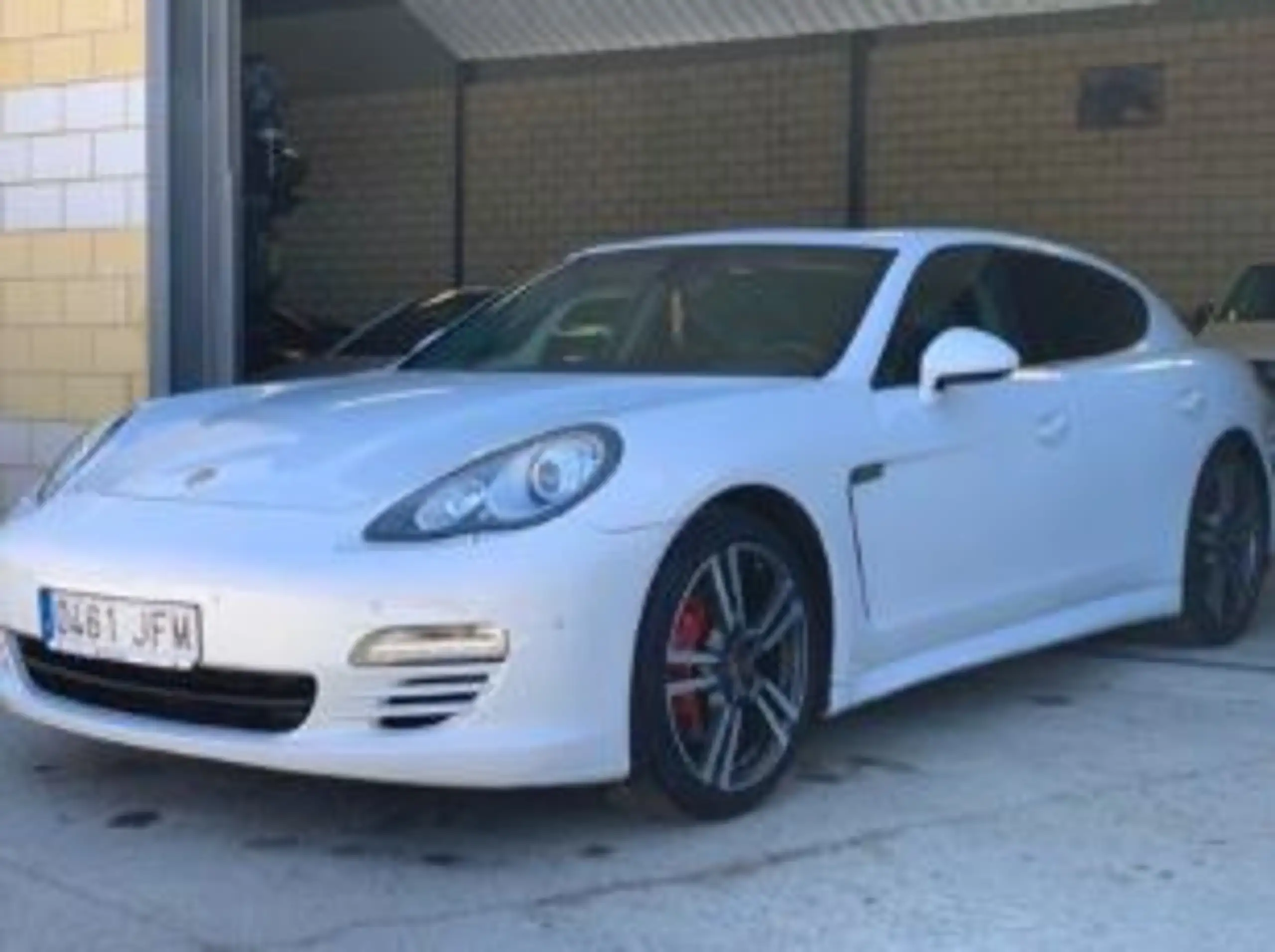 Porsche - Panamera