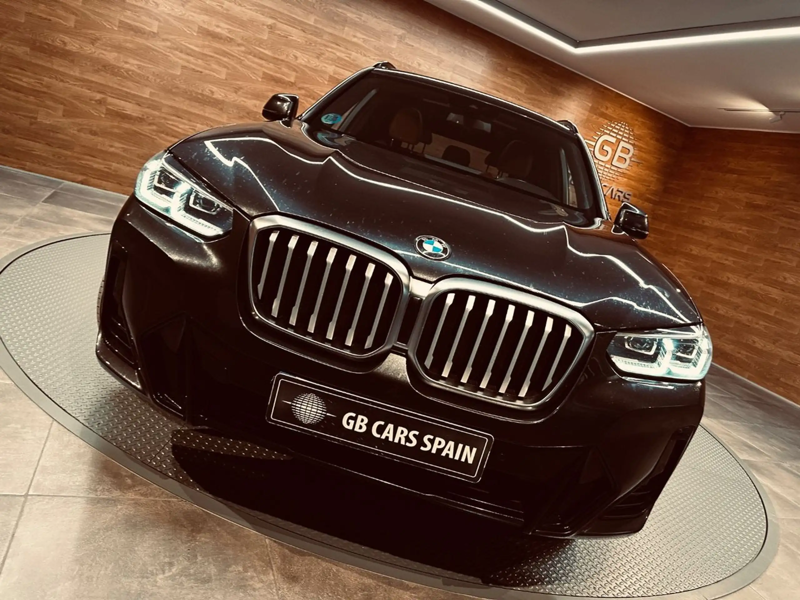 BMW - X3