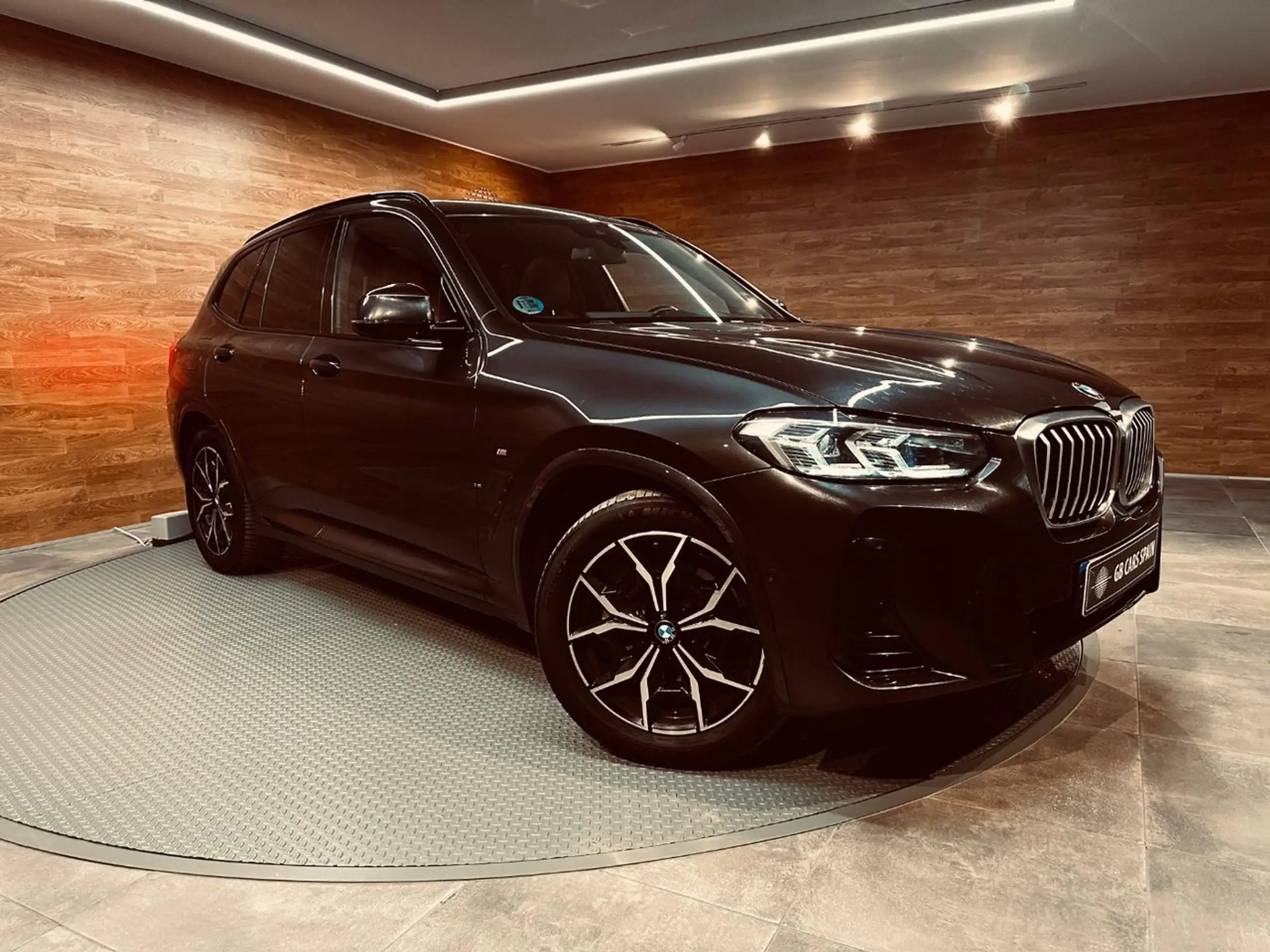 BMW - X3