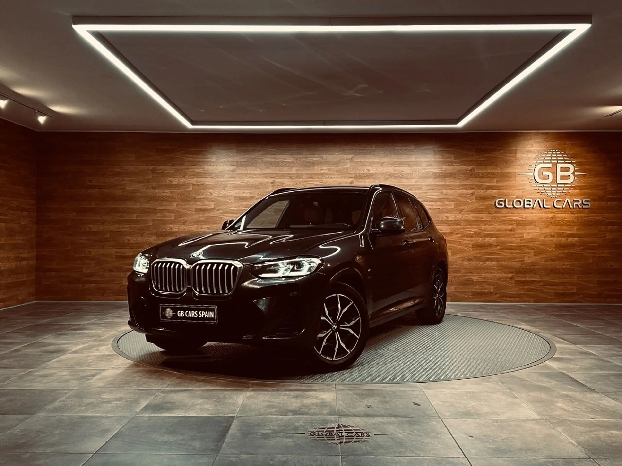 BMW - X3