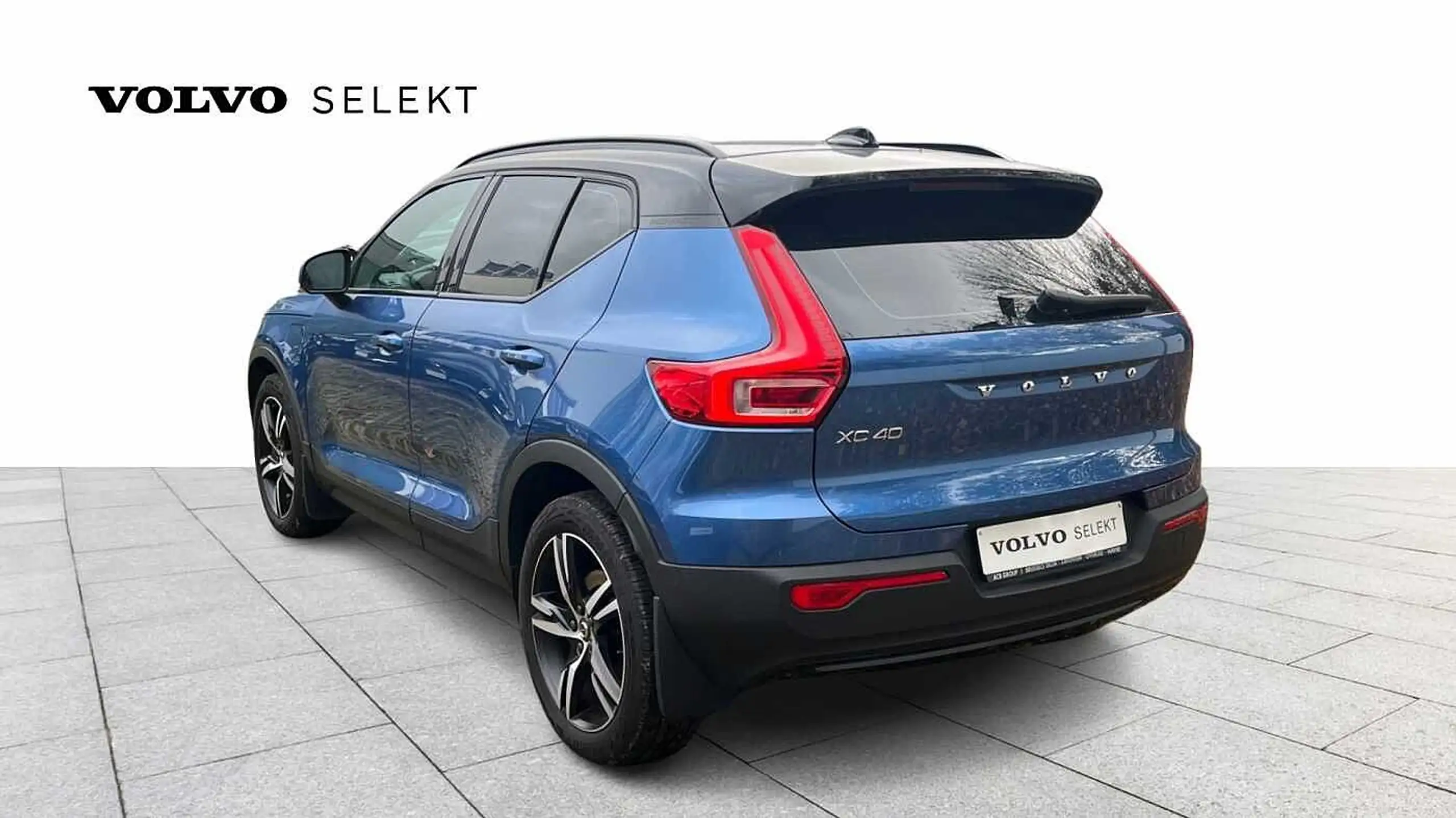 Volvo - XC40