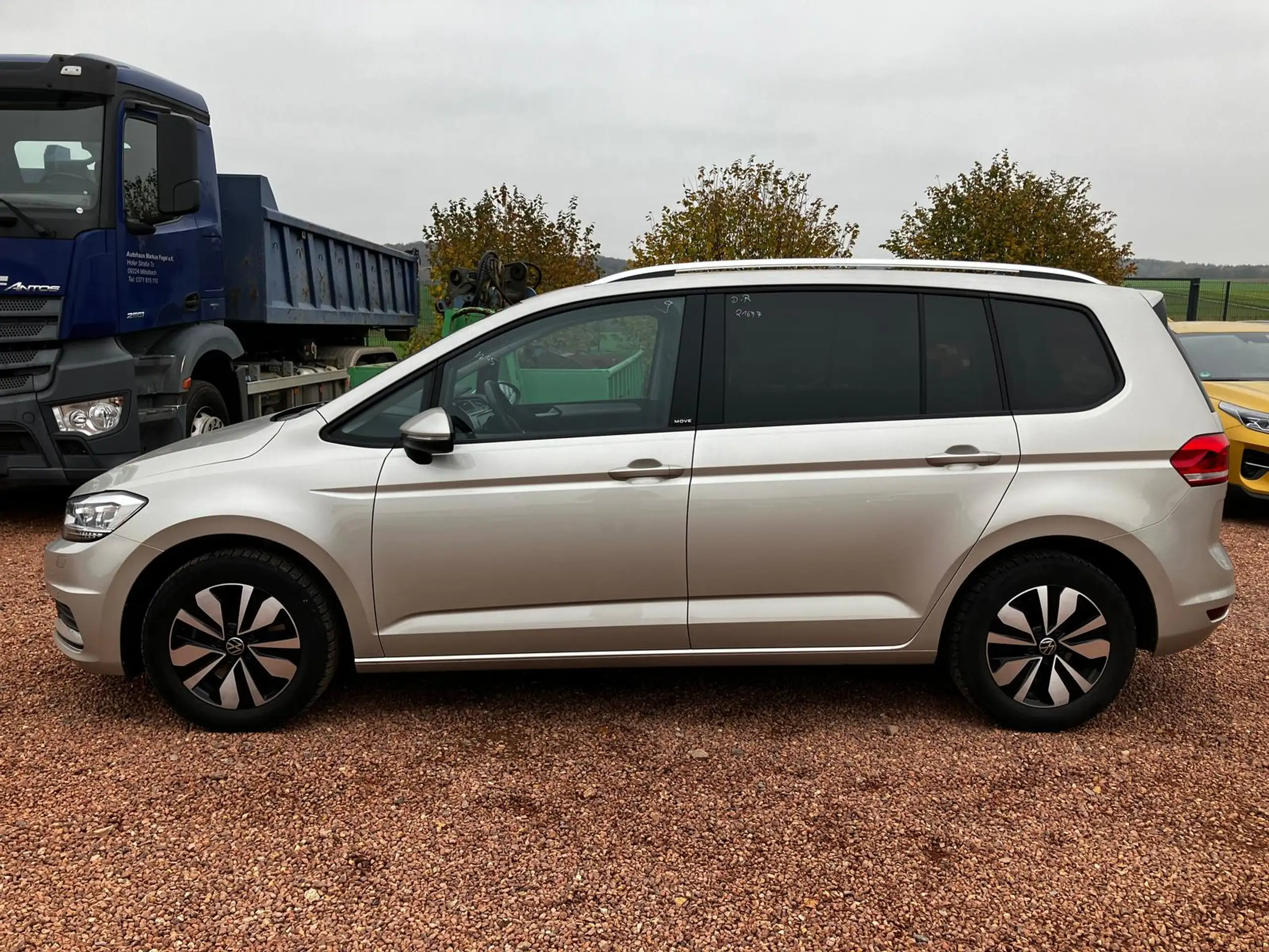 Volkswagen - Touran