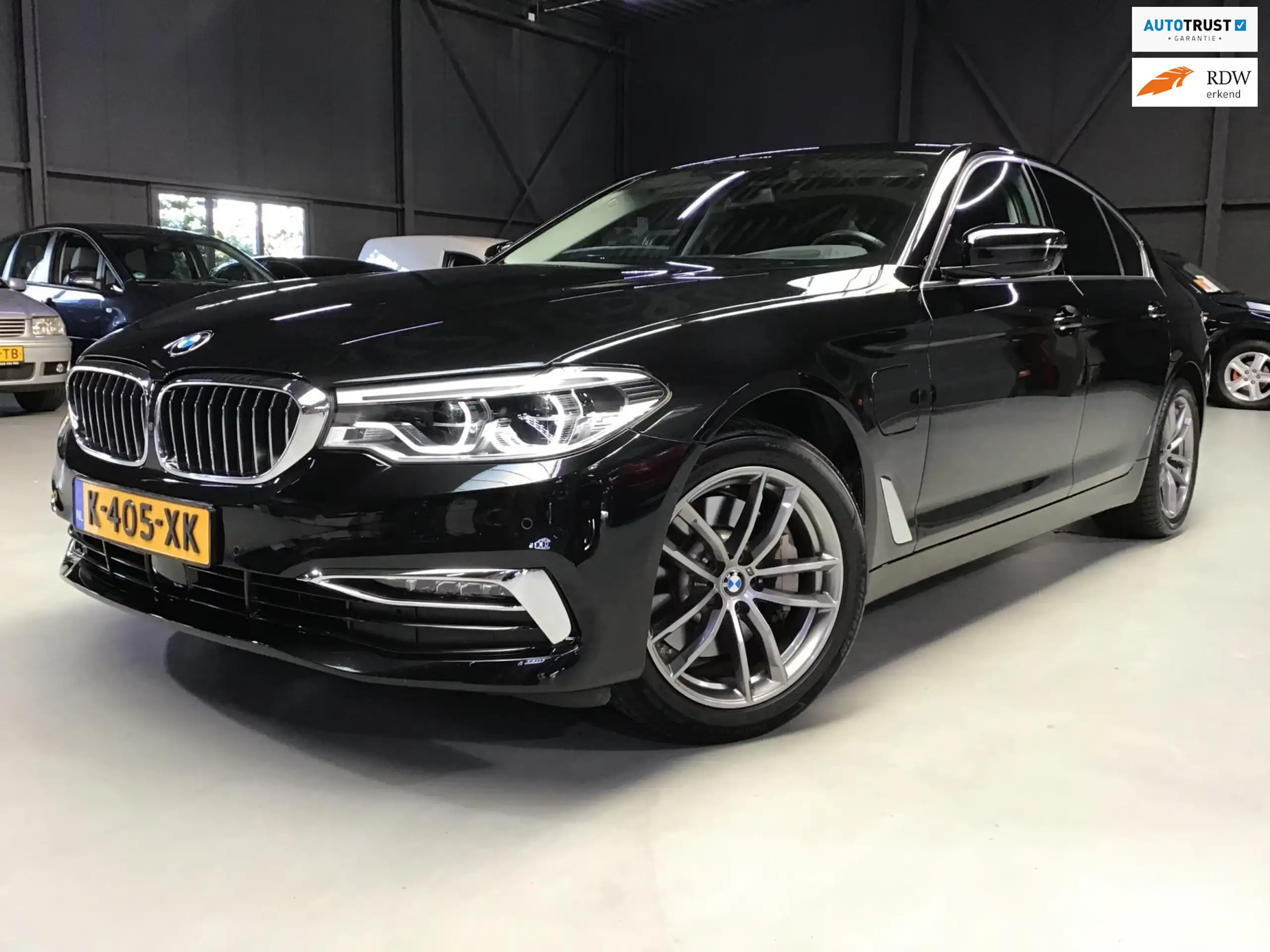 BMW - 530