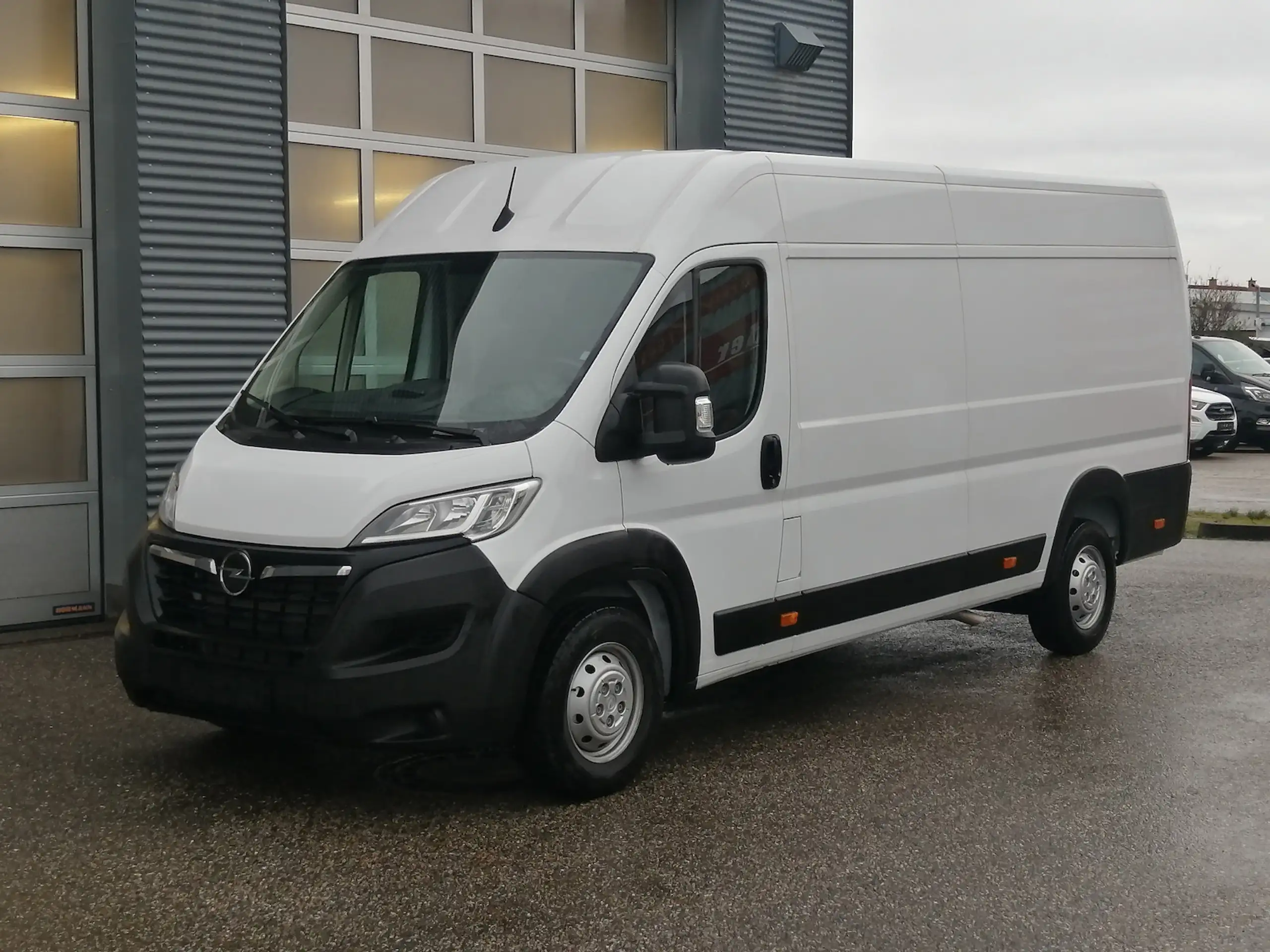 Opel Movano 2022