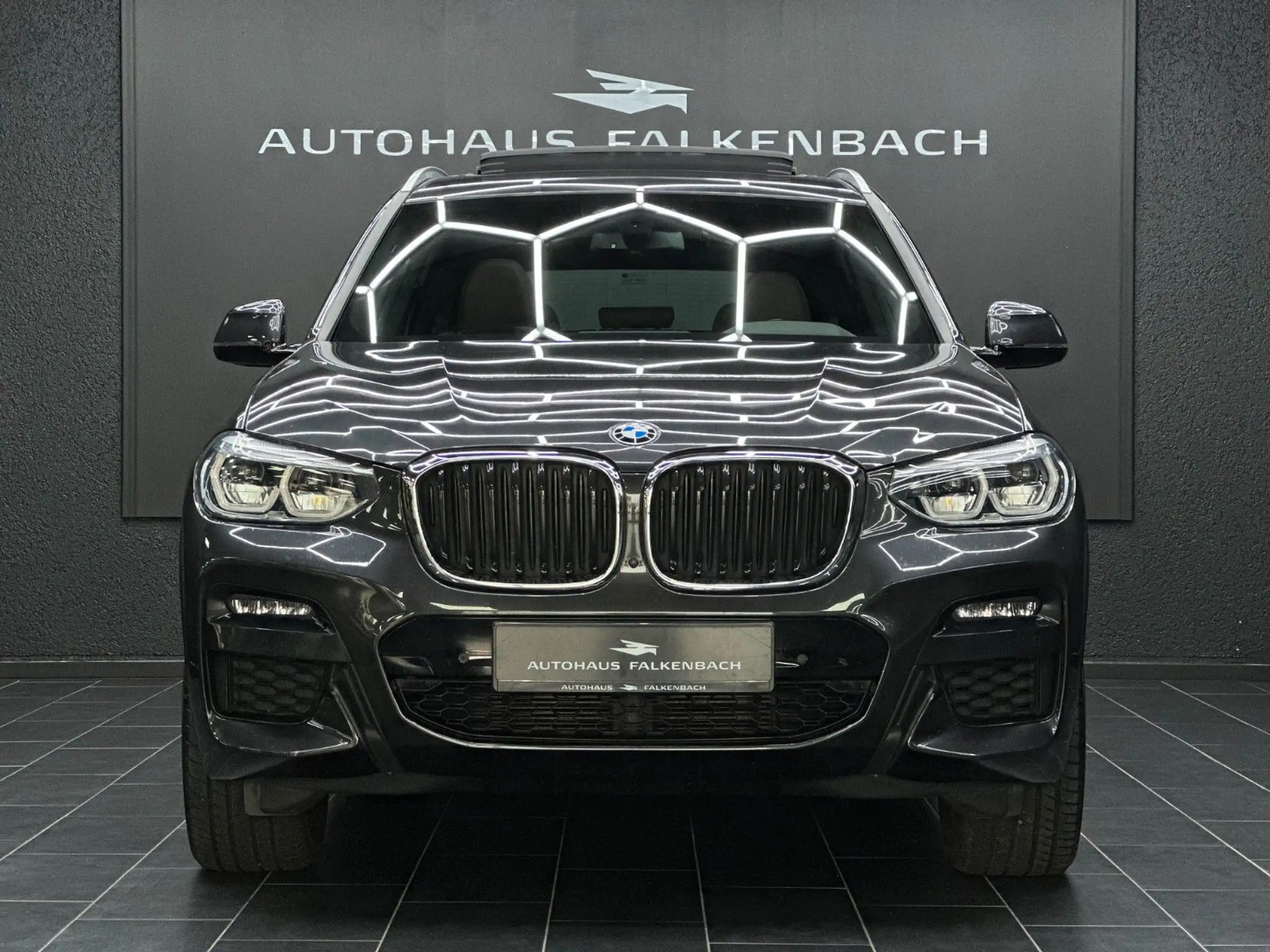 BMW - X3