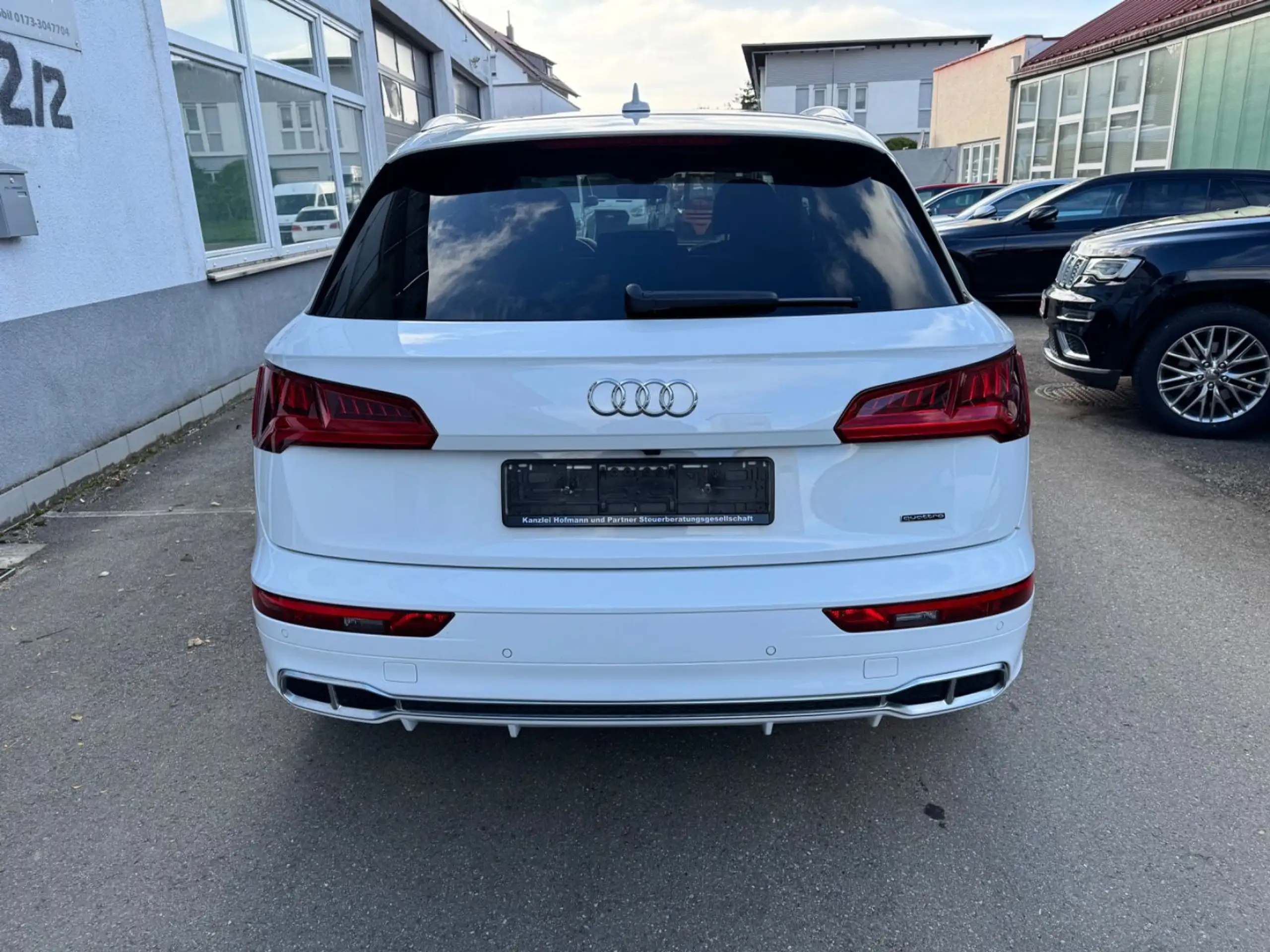 Audi - Q5