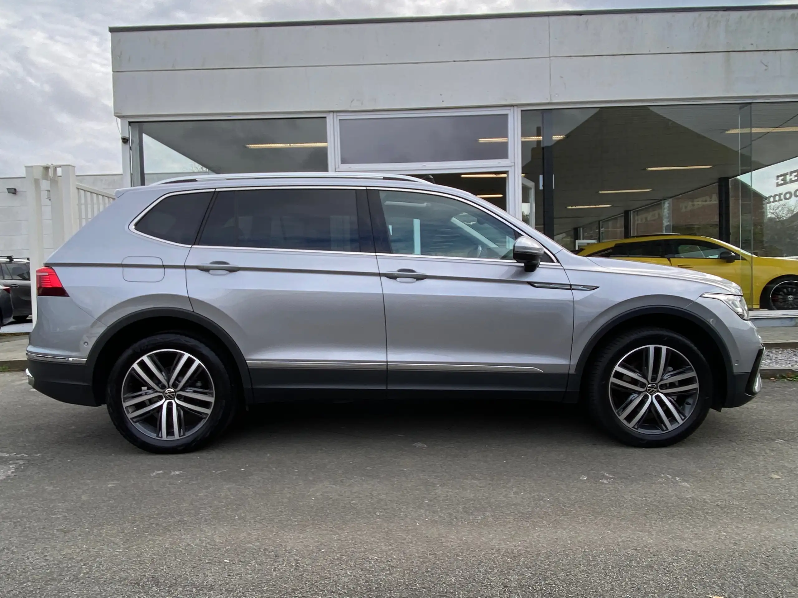 Volkswagen - Tiguan Allspace