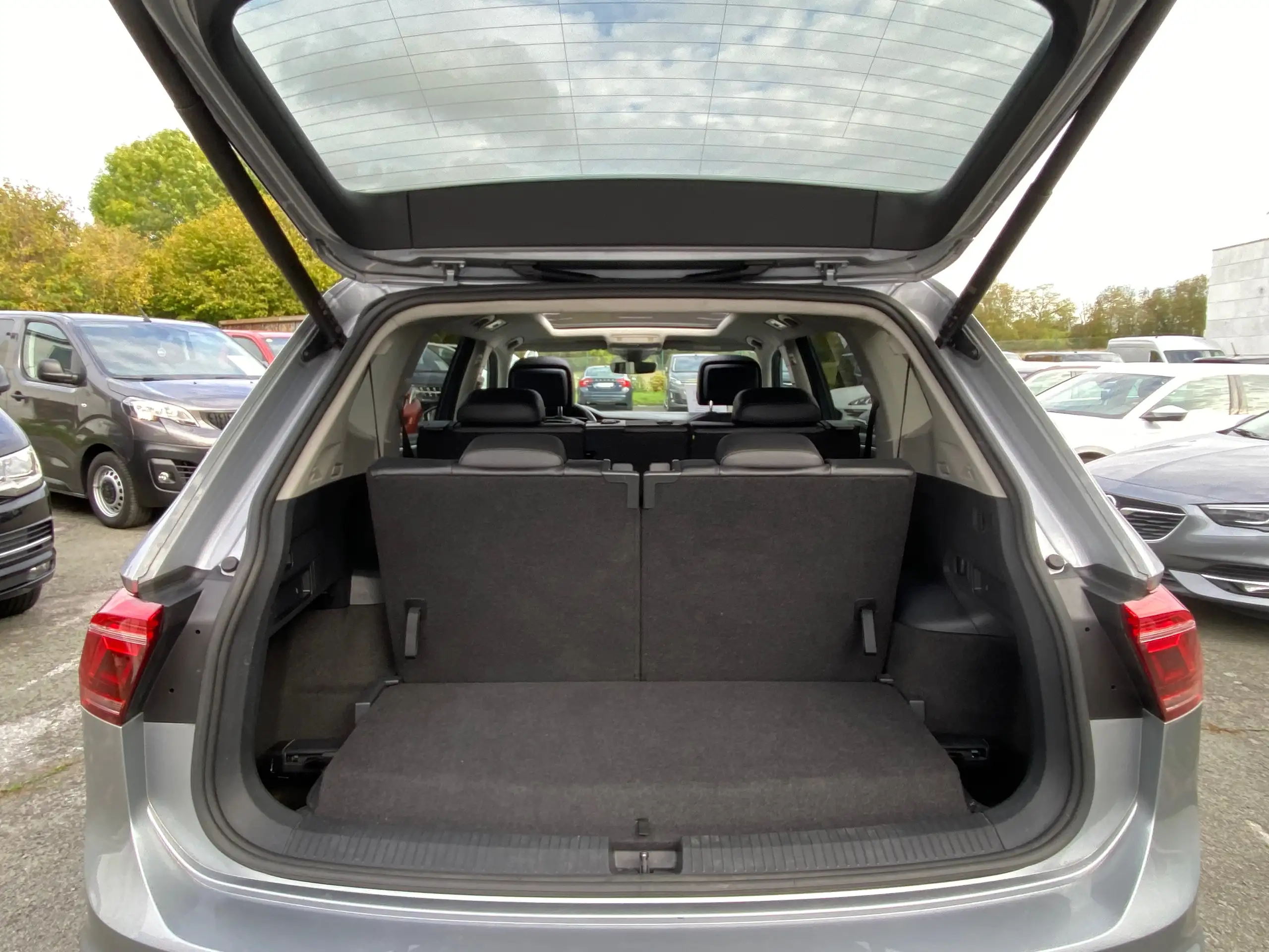 Volkswagen - Tiguan Allspace