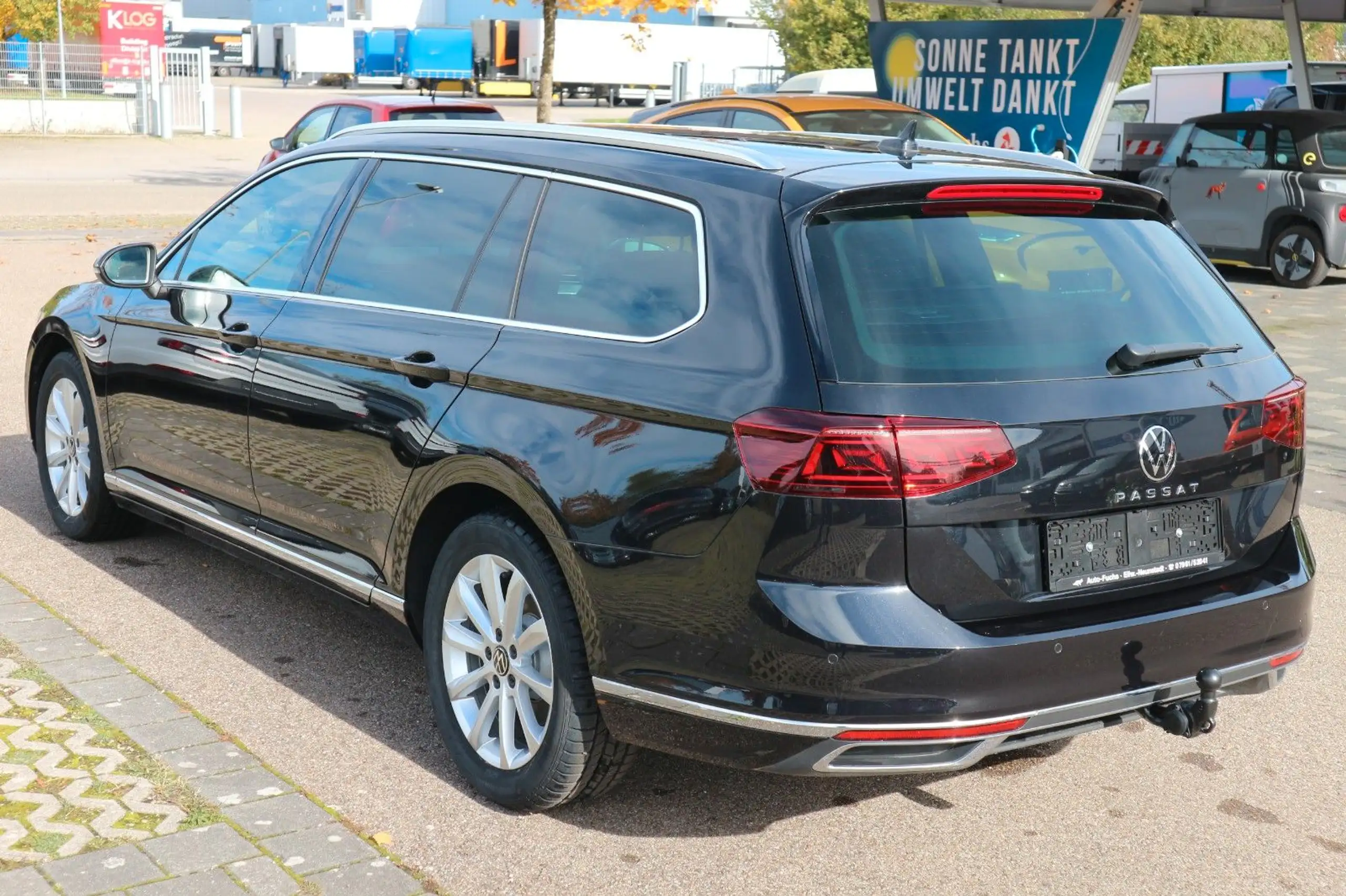 Volkswagen - Passat Variant