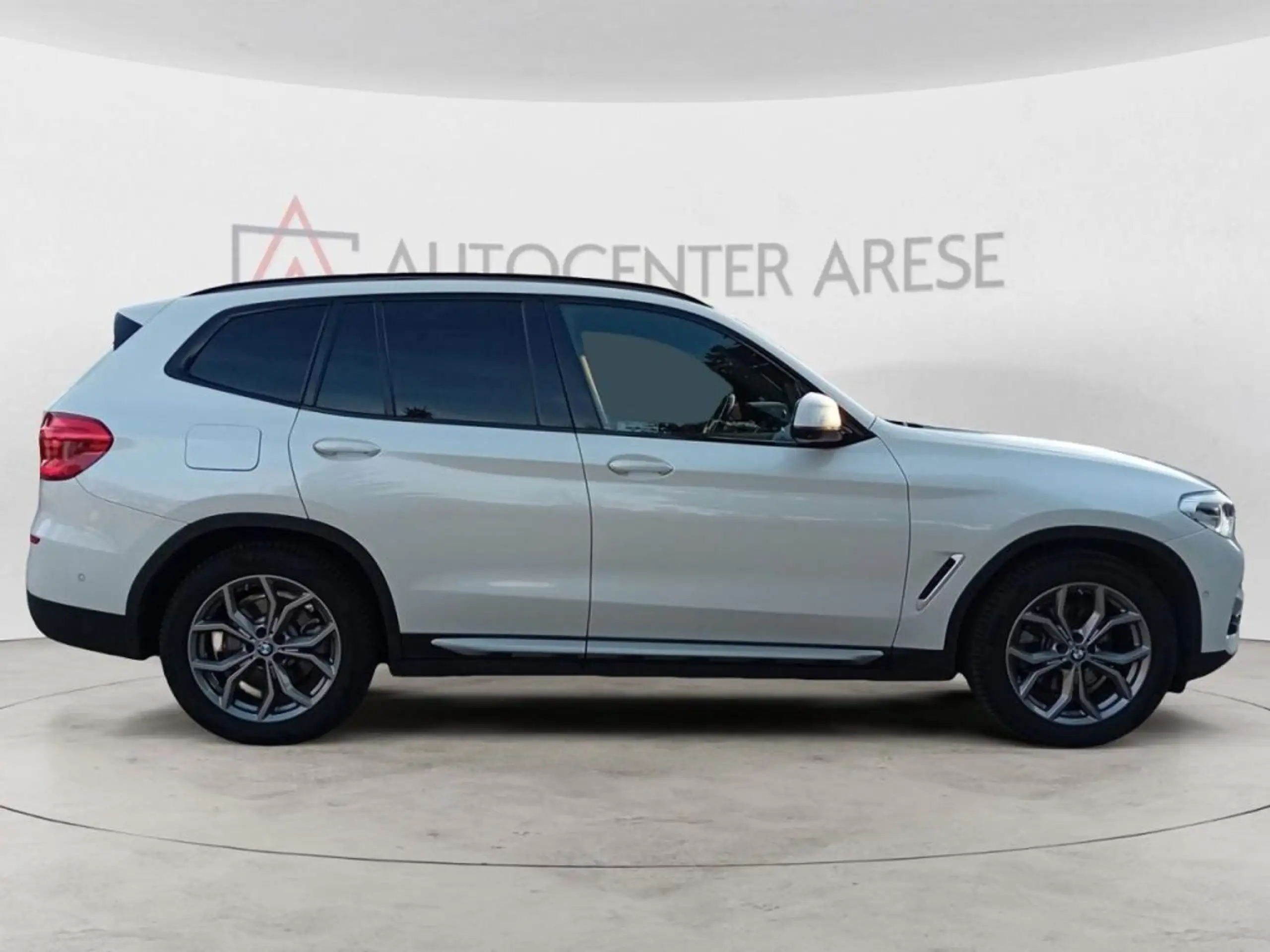 BMW - X3