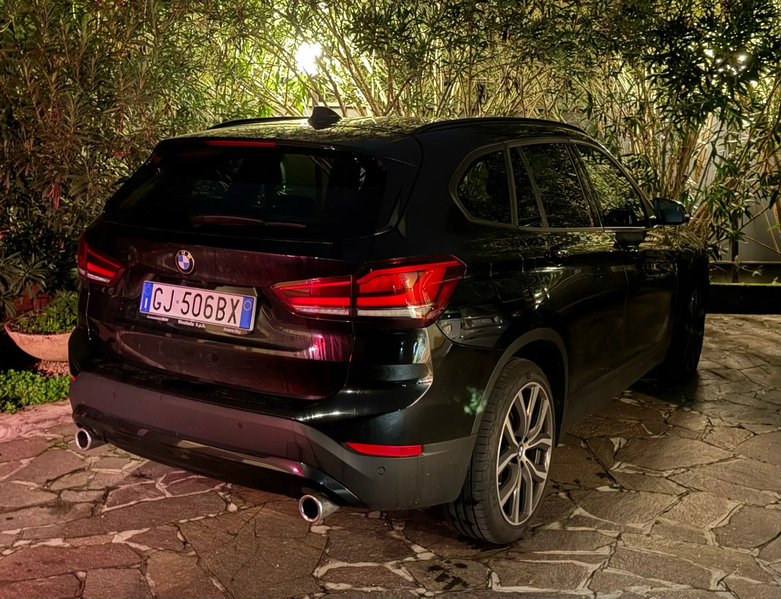 BMW - X1