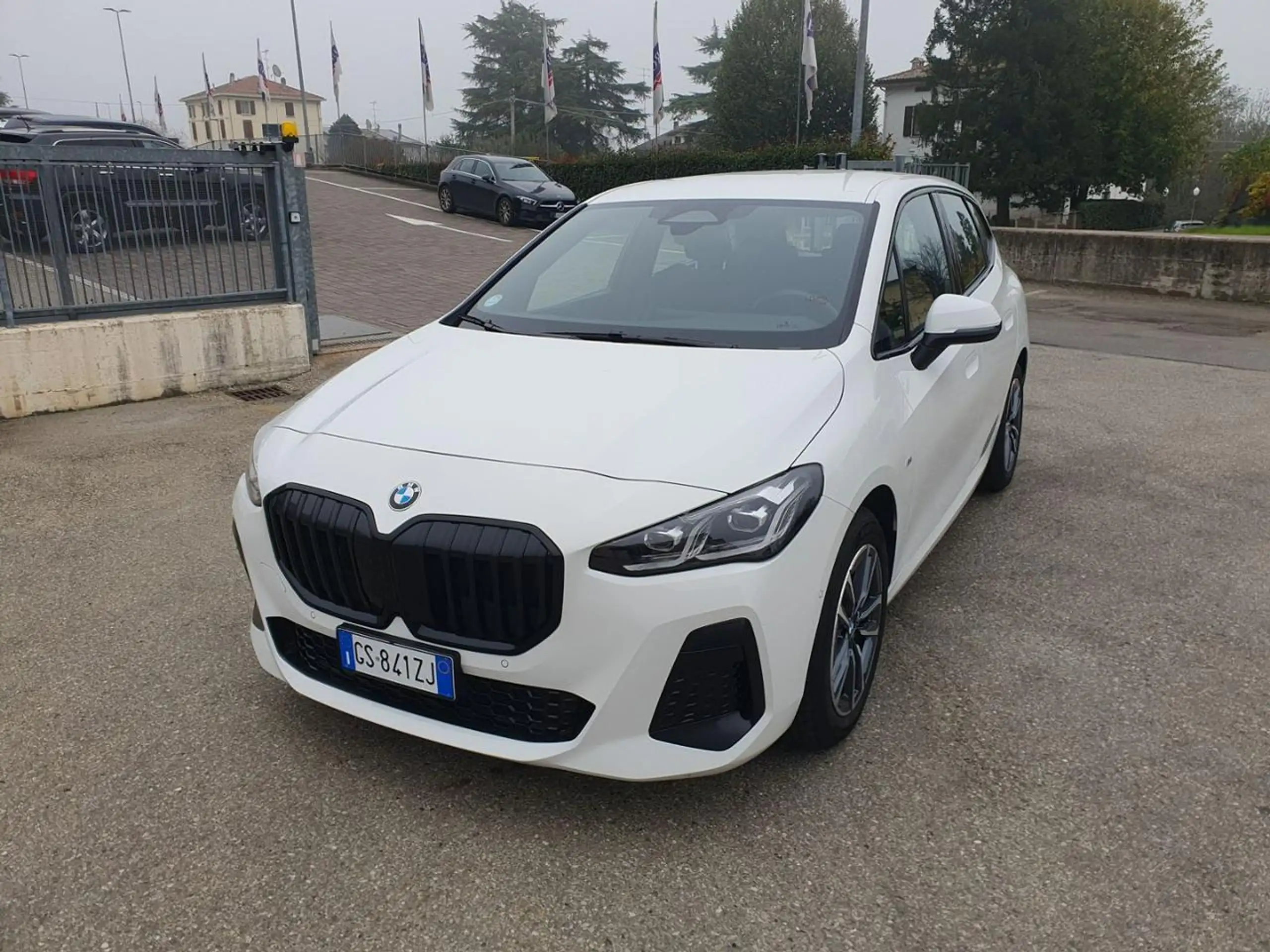 BMW 218 2024